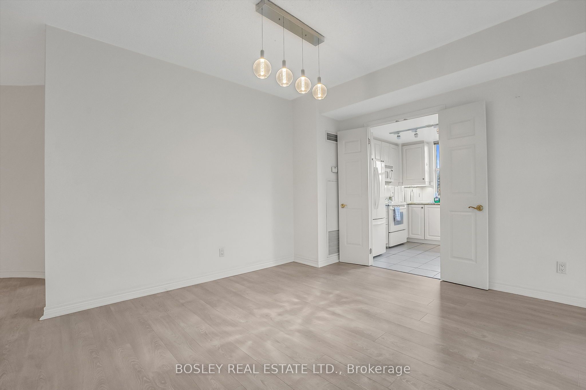 MLS #W12404832 image #20