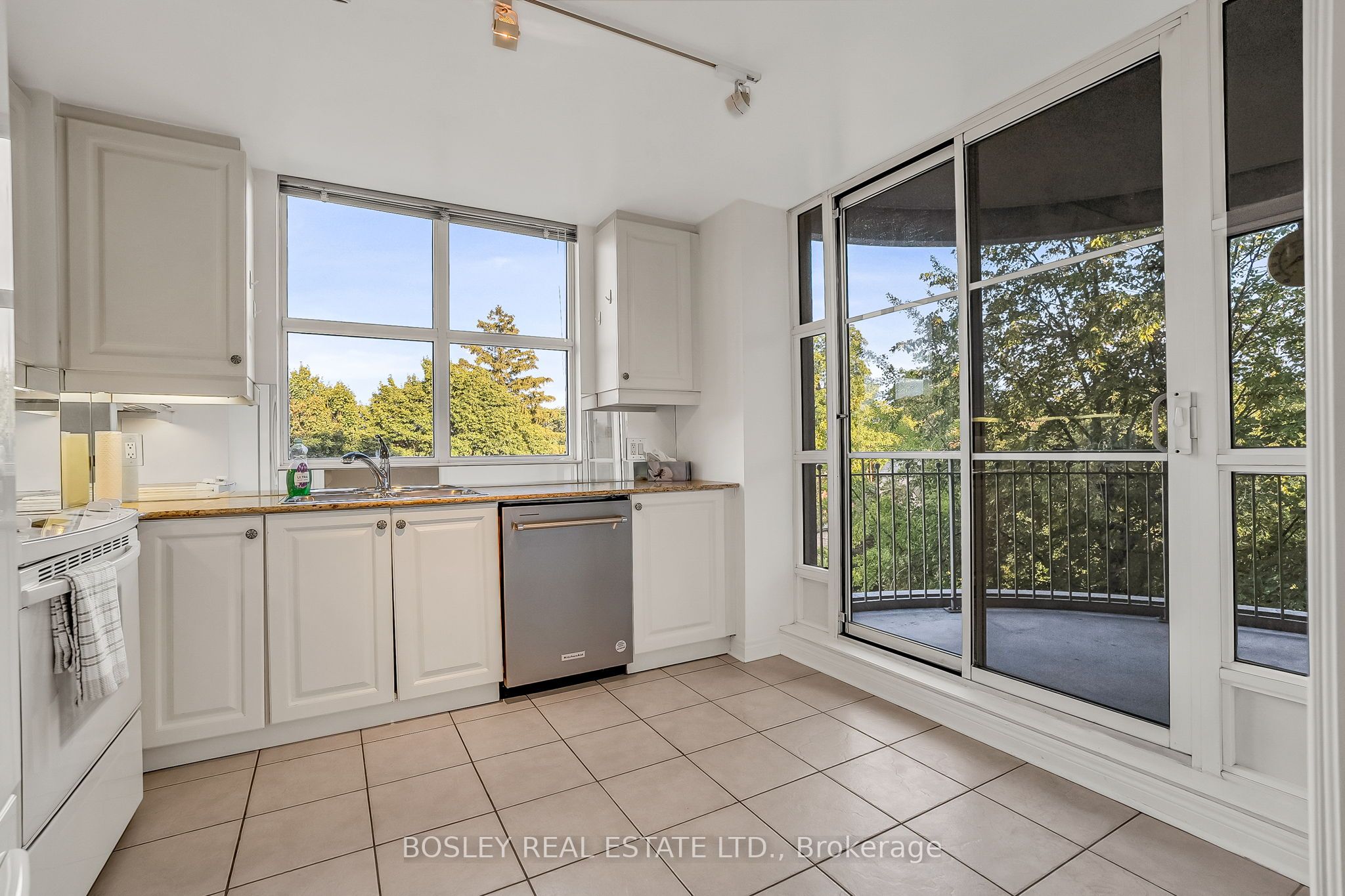 MLS #W12404832 image #22