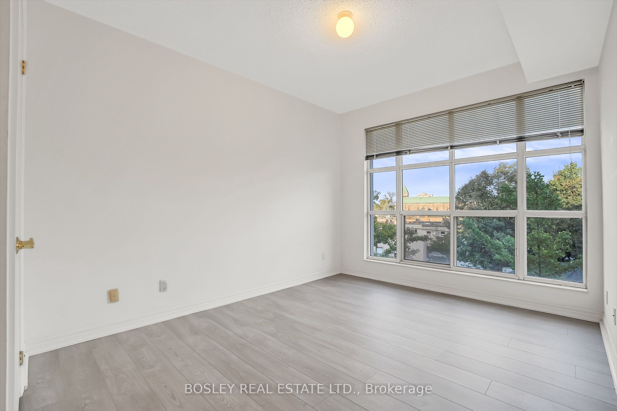 MLS #W12404832 image #34