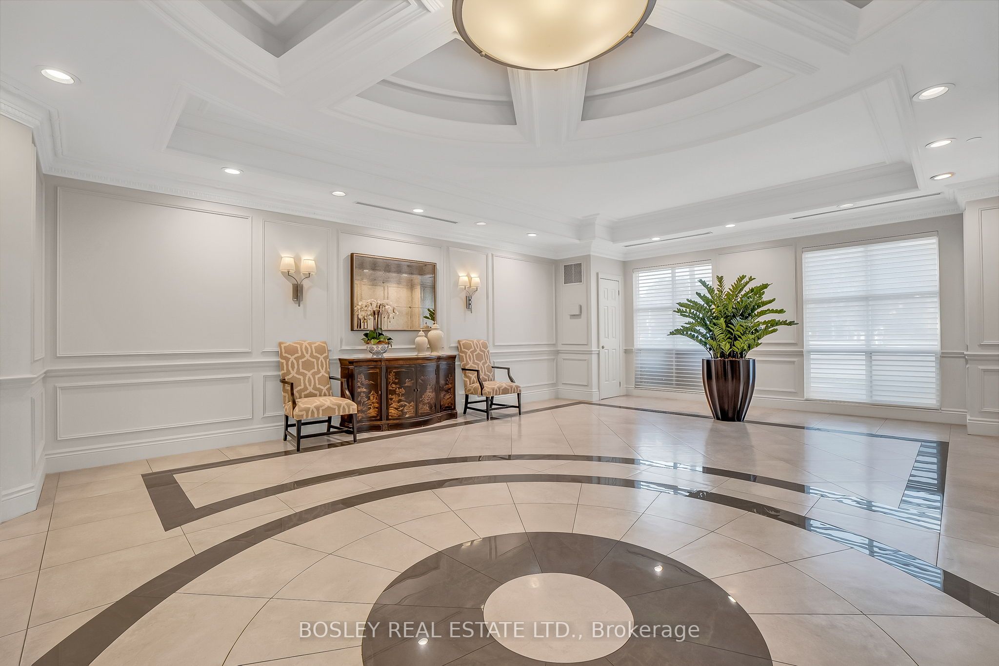 MLS #W12404832 image #5