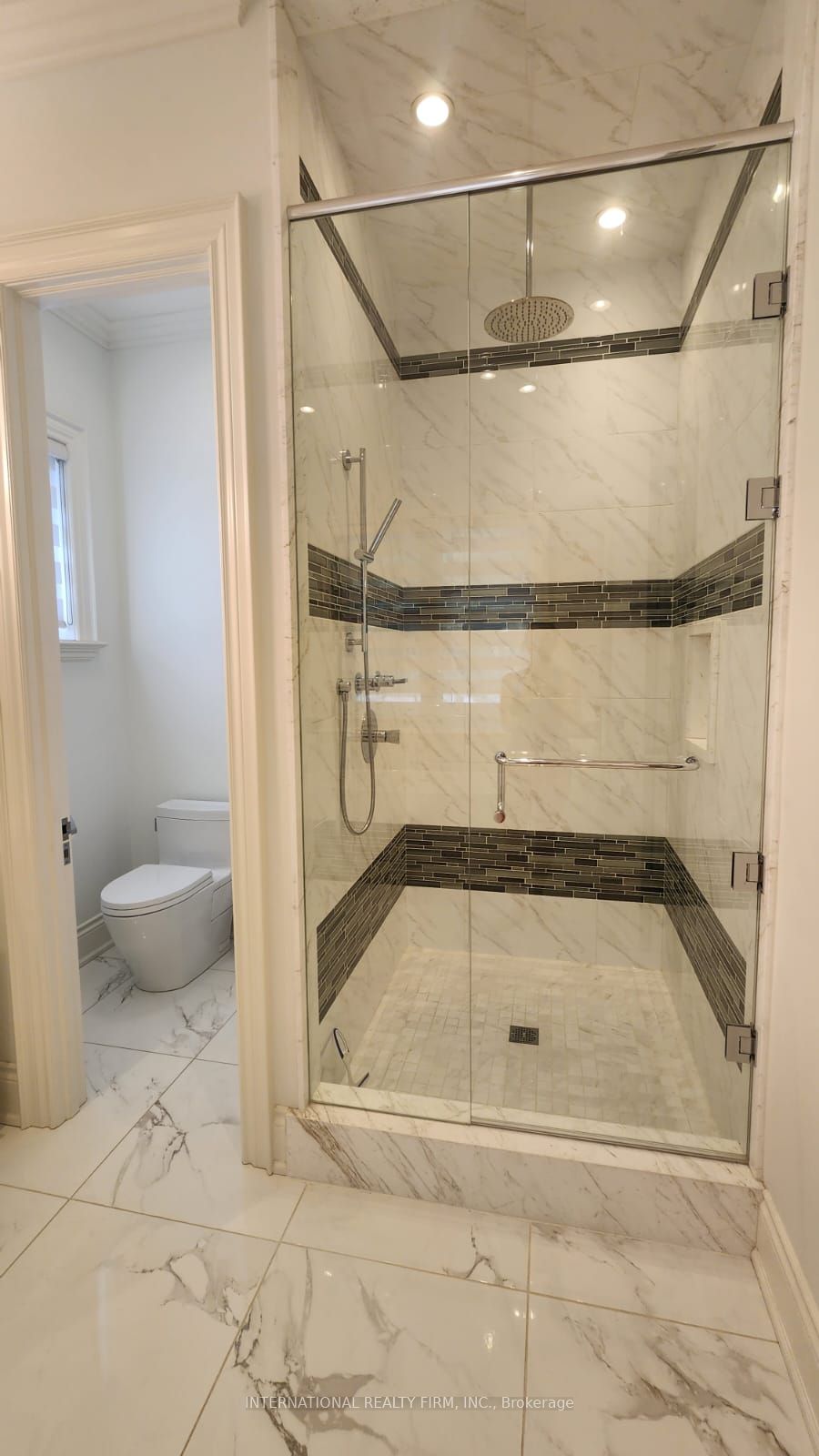 MLS #W12404977 image #20