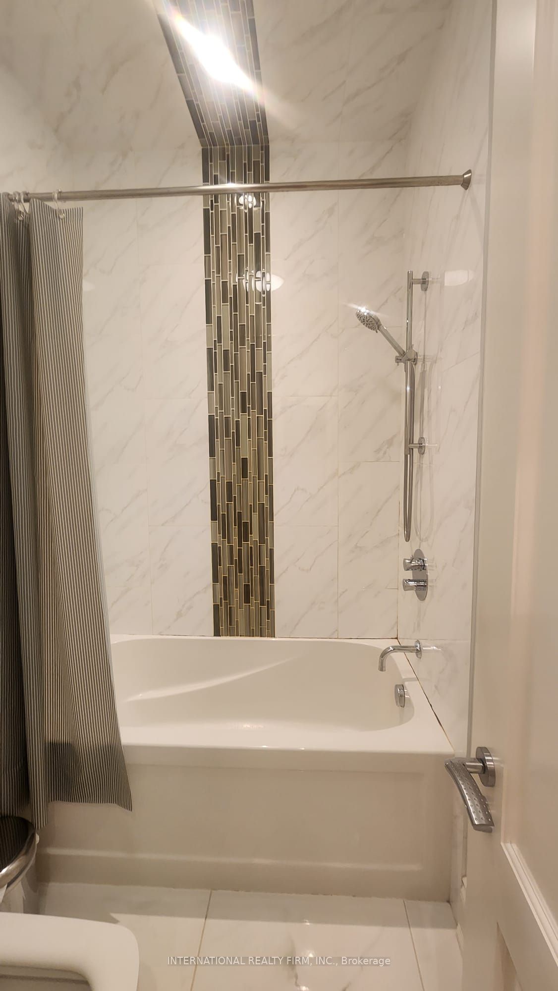 MLS #W12404977 image #26