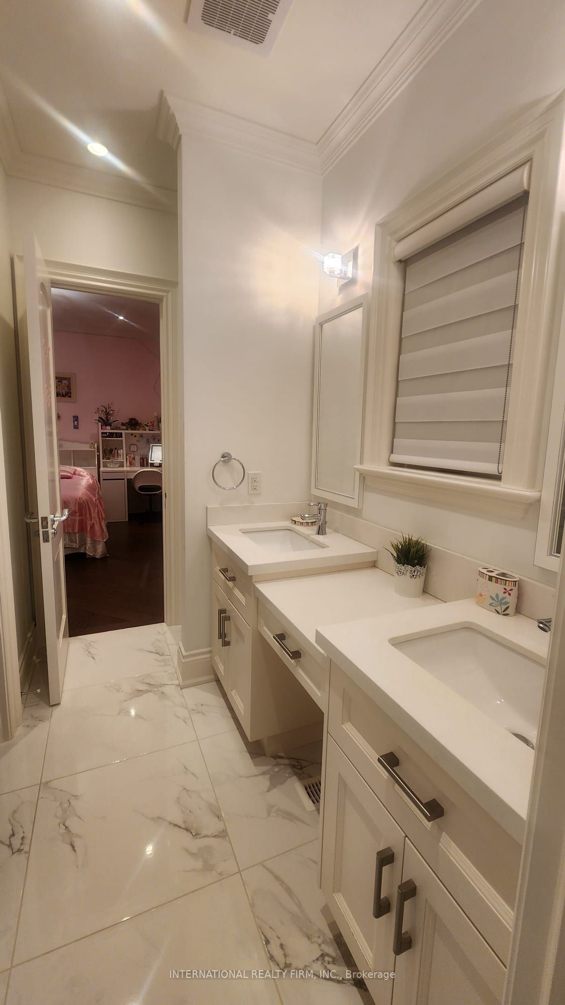 MLS #W12404977 image #27