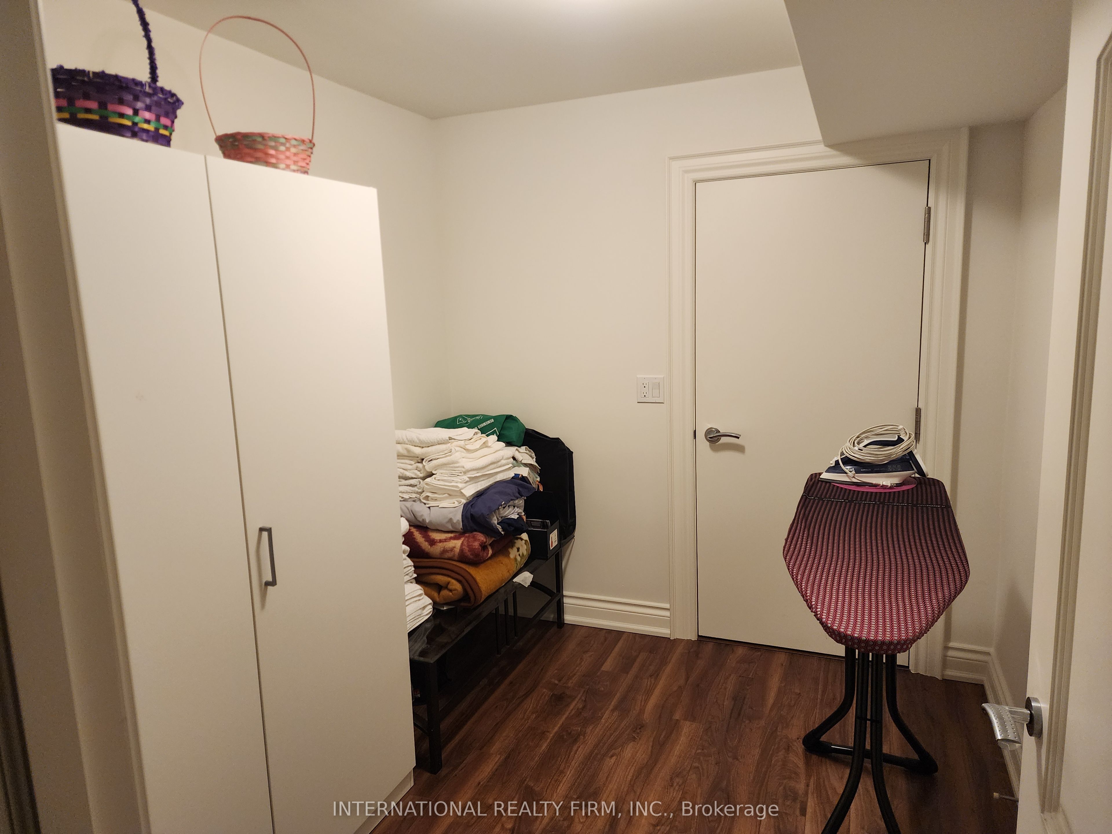 MLS #W12404977 image #48