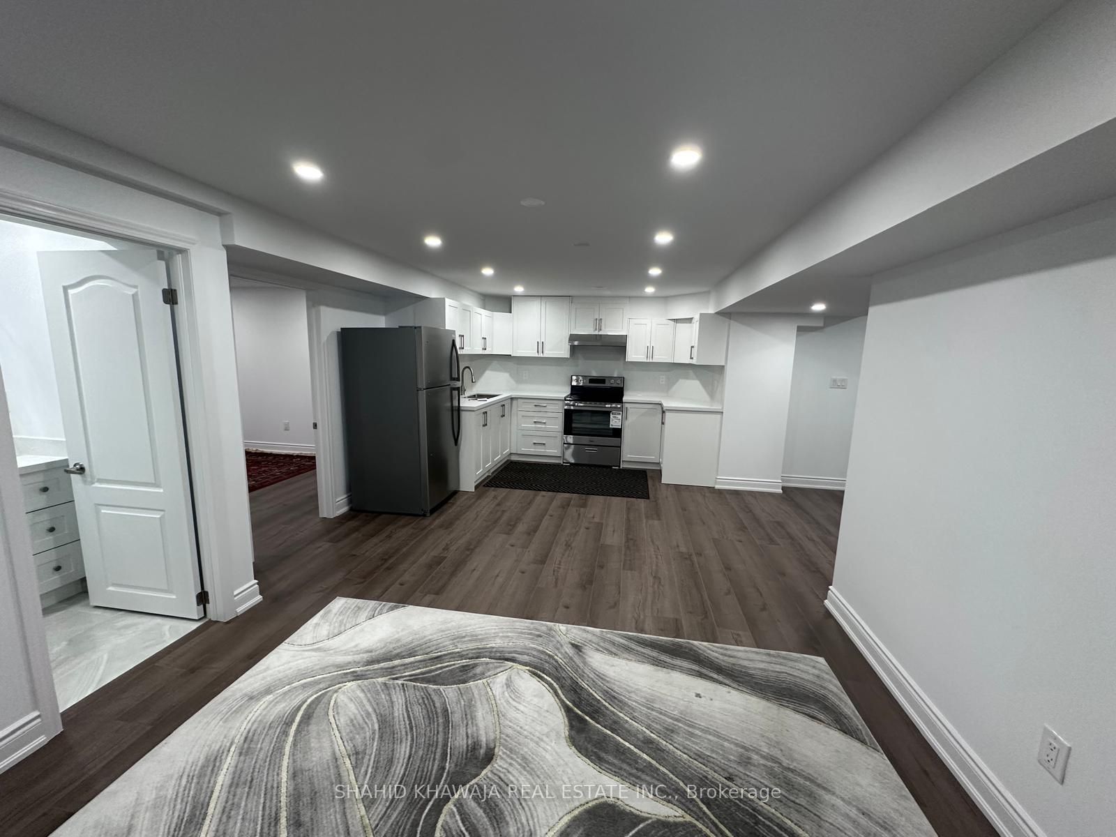 MLS #W12405018 image #5