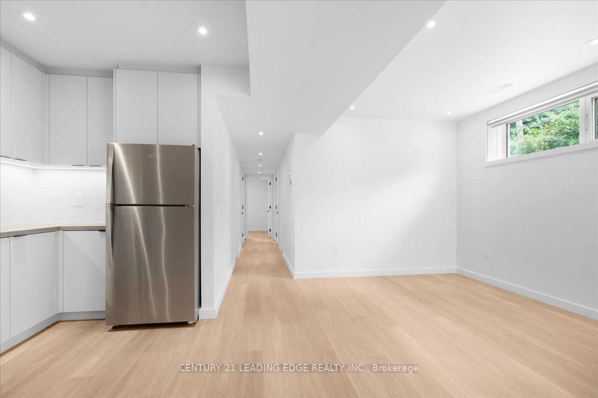 MLS #W12405022 image #11