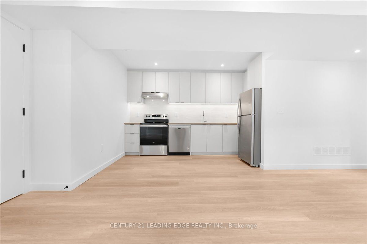 MLS #W12405022 image #9