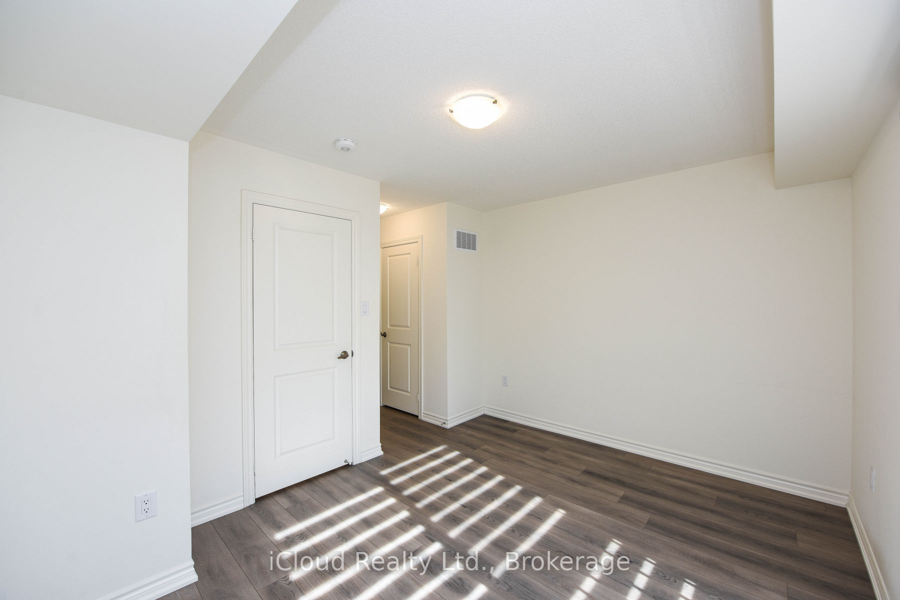 MLS #W12405087 image #21