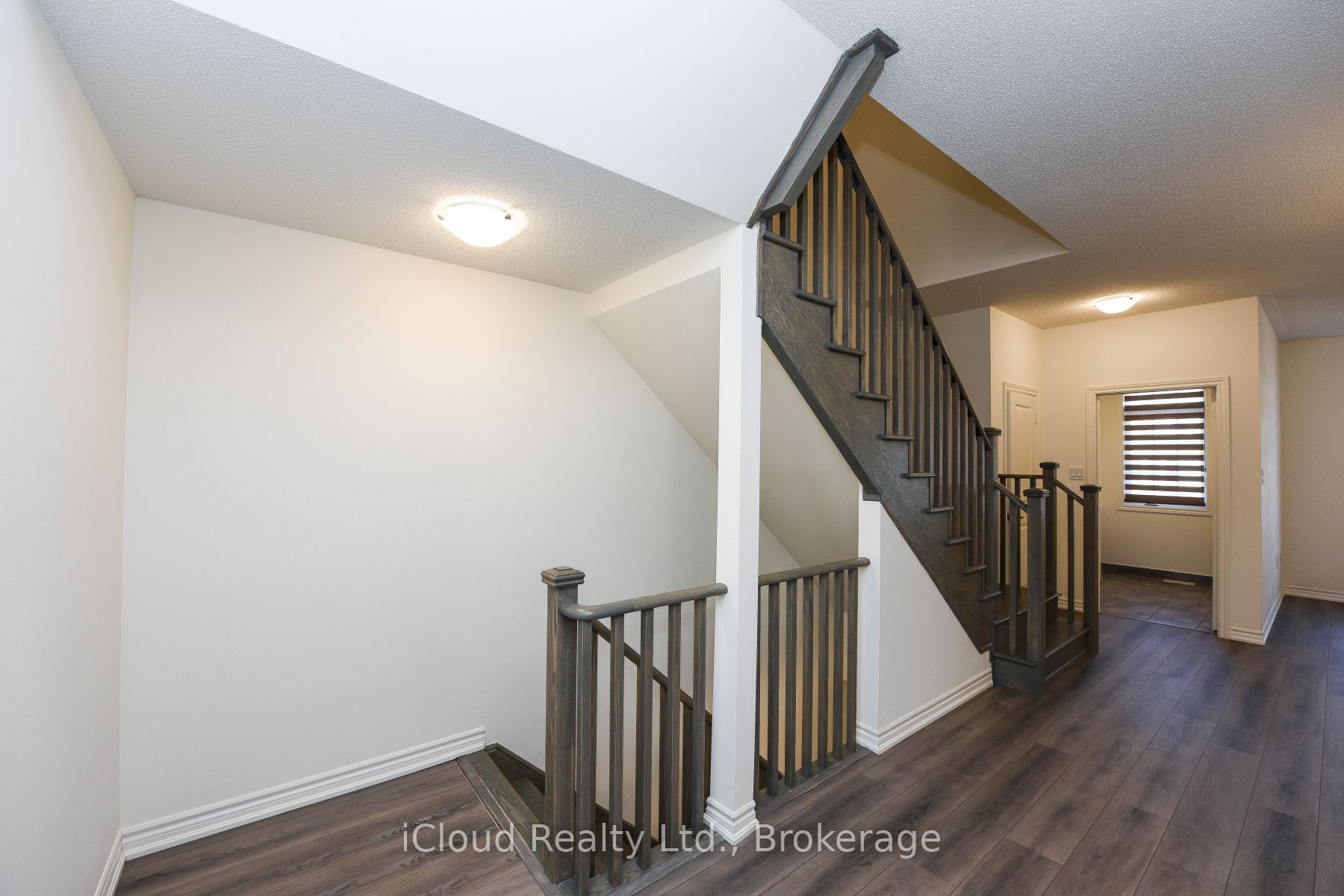 MLS #W12405087 image #3