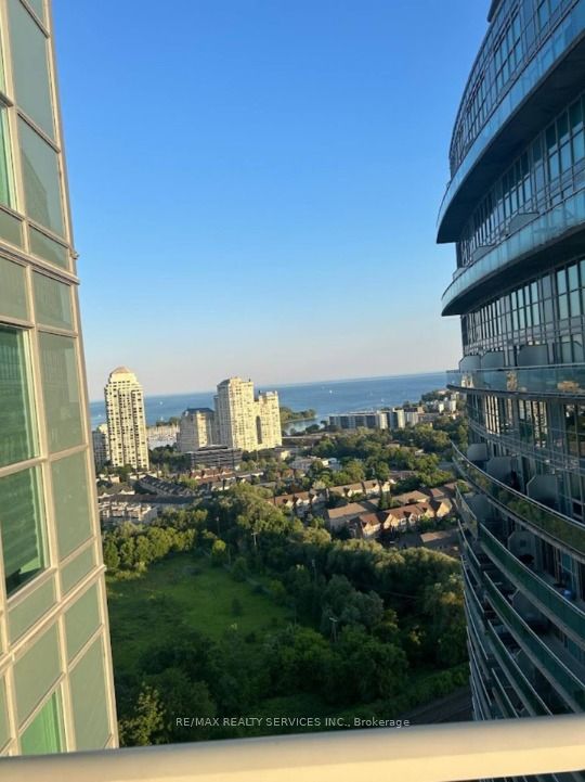 MLS #W12405097 image #13