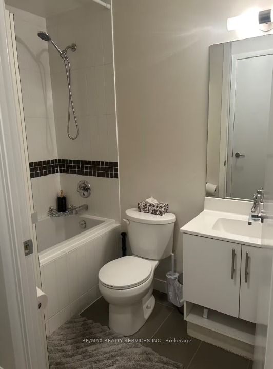 MLS #W12405097 image #8