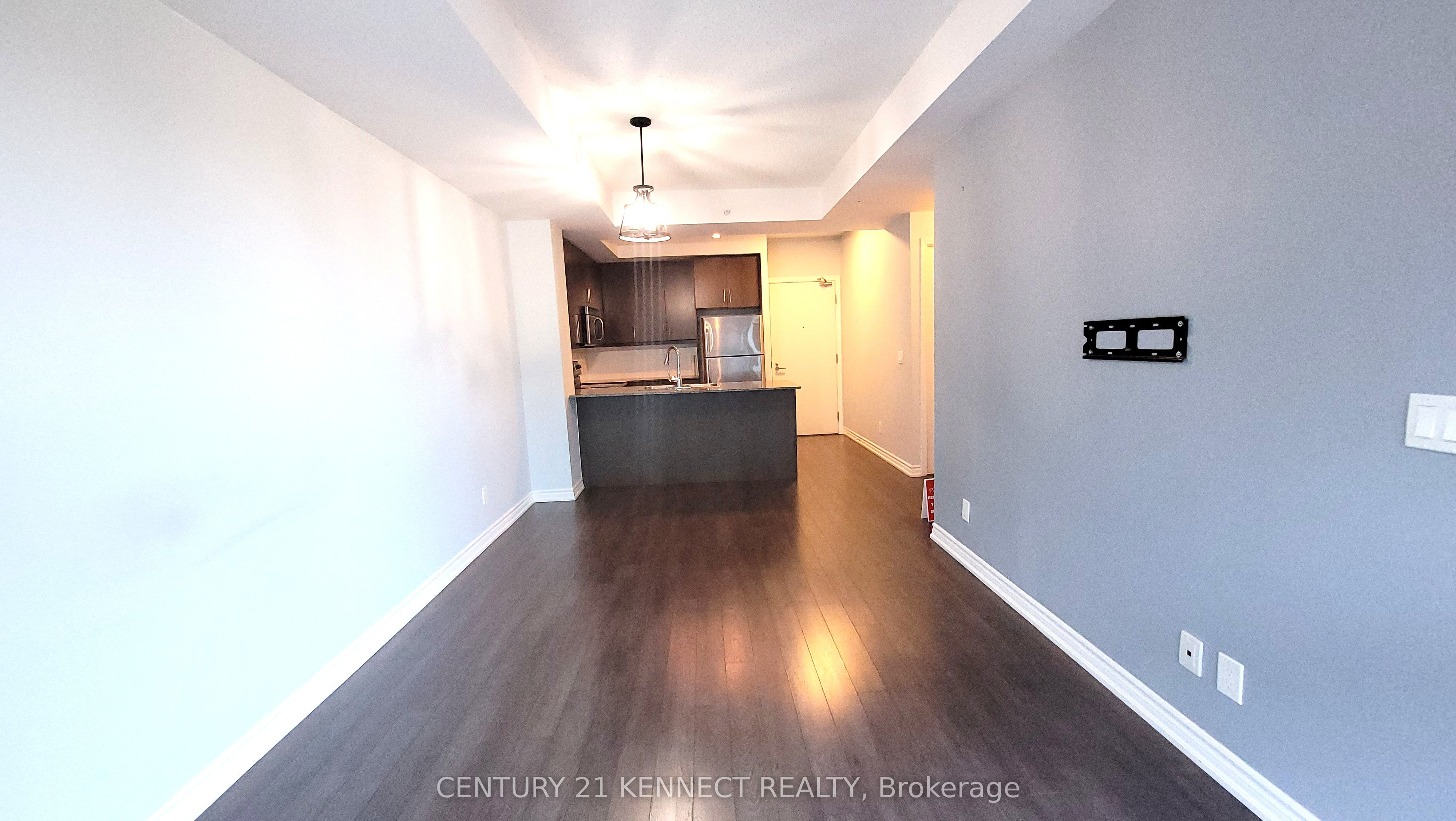 MLS #W12405237 image #1