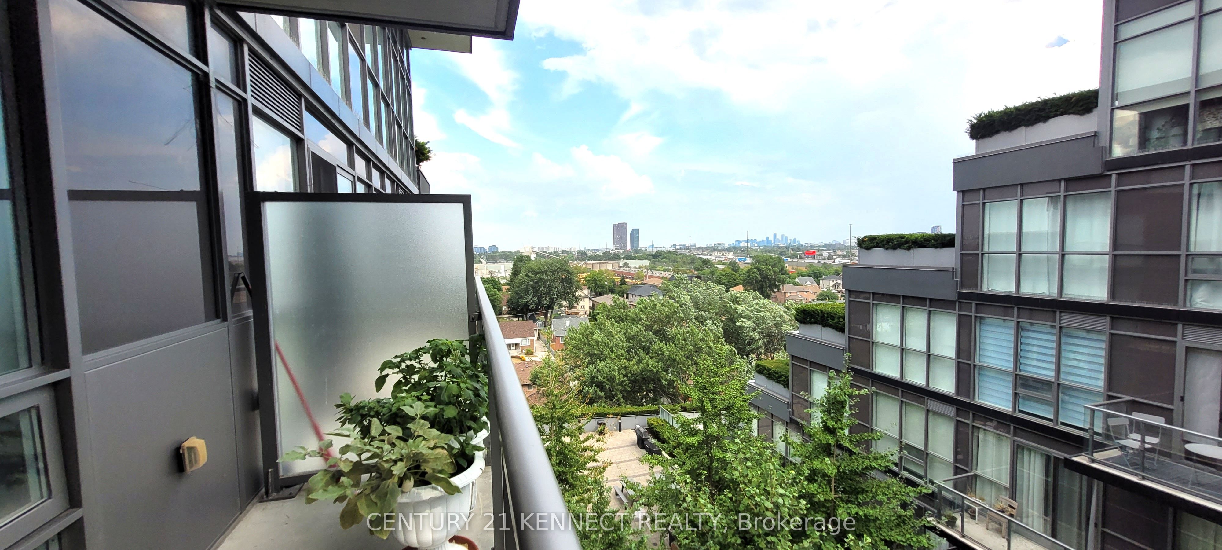 MLS #W12405237 image #14