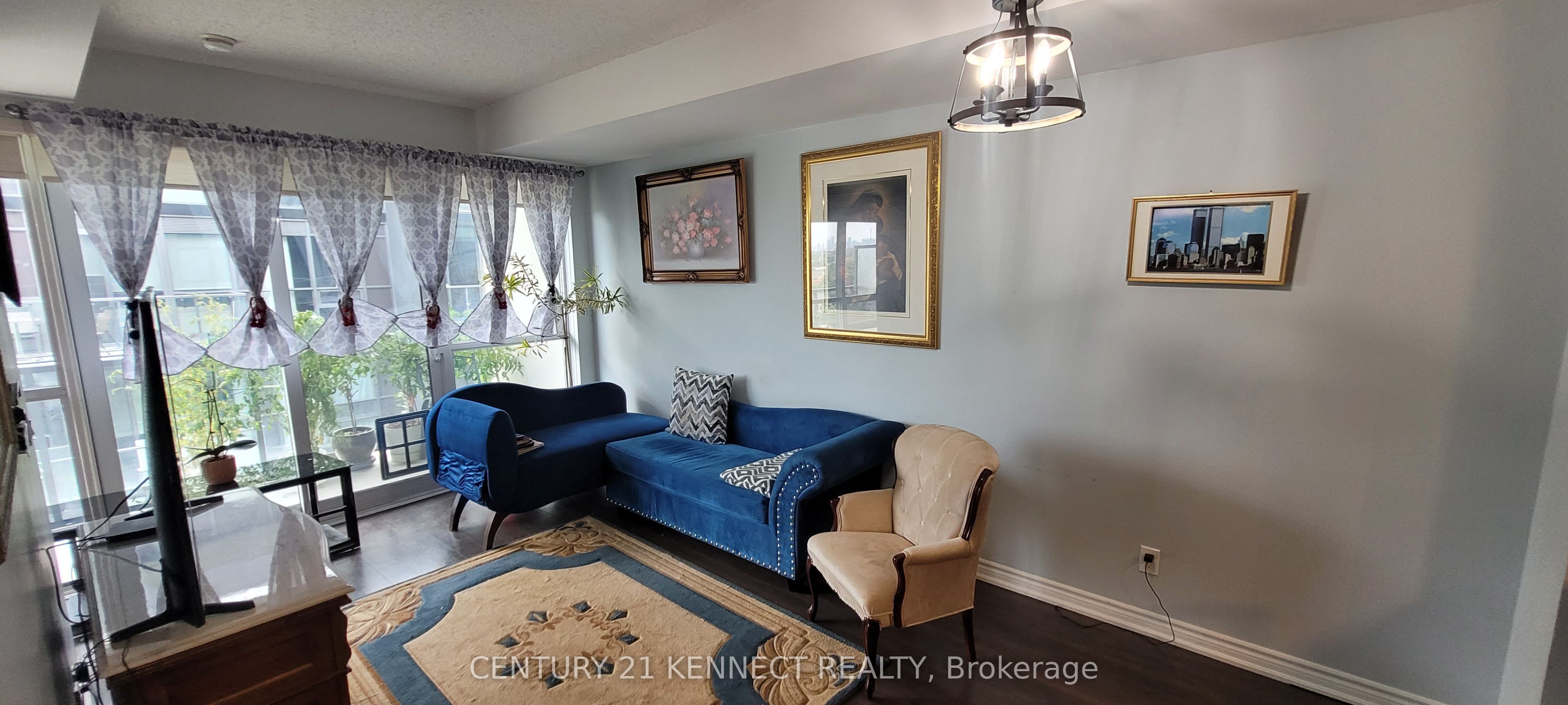 MLS #W12405237 image #2