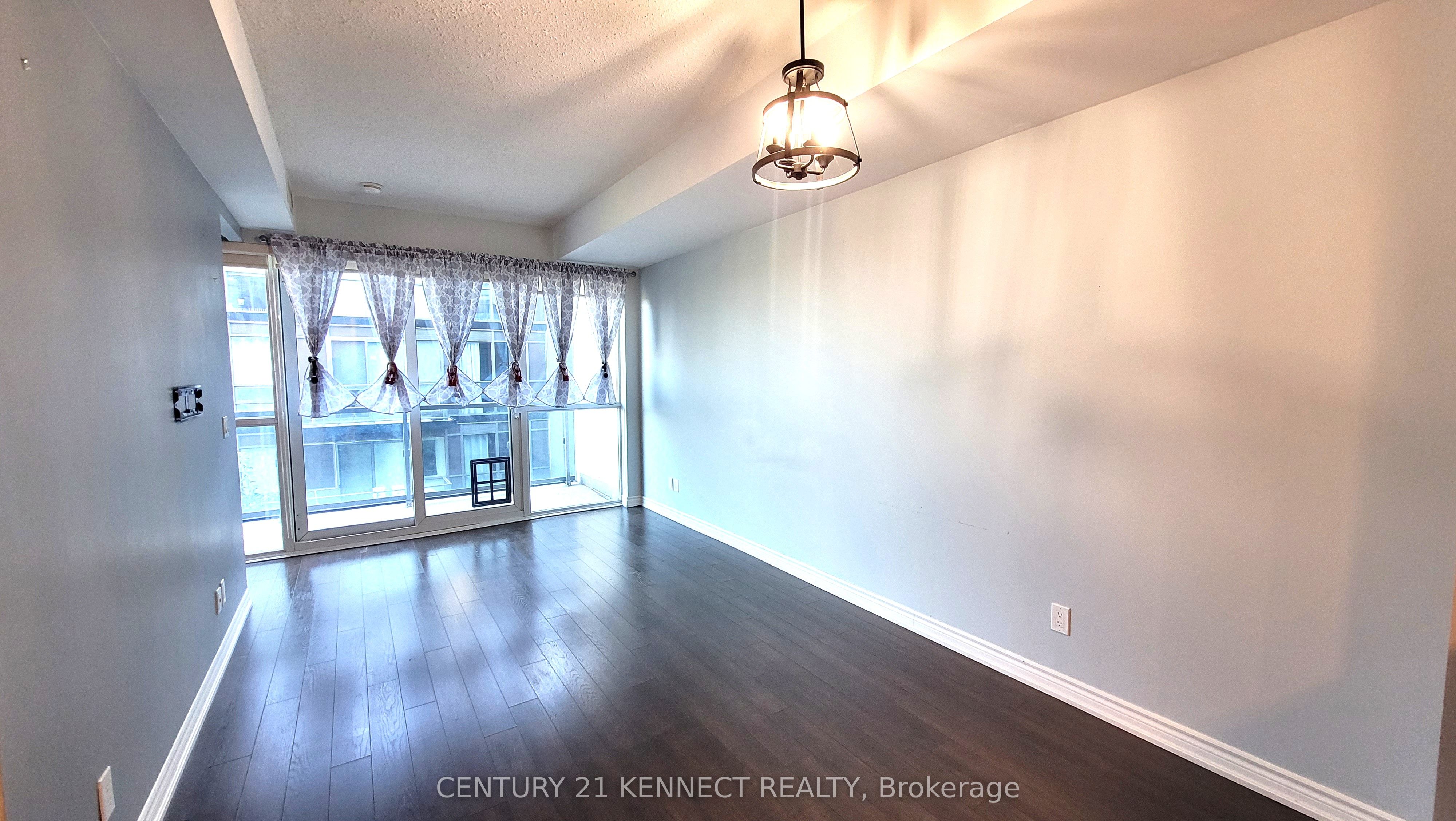 MLS #W12405237 image #5