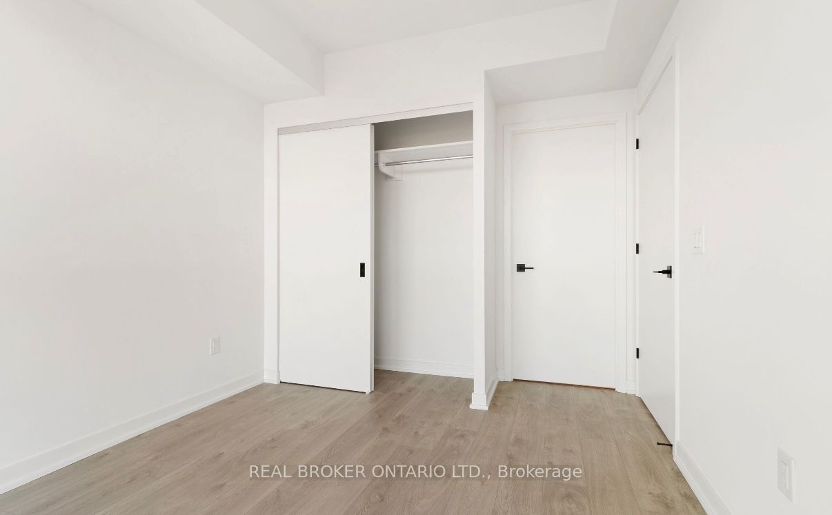 MLS #W12405492 image #12