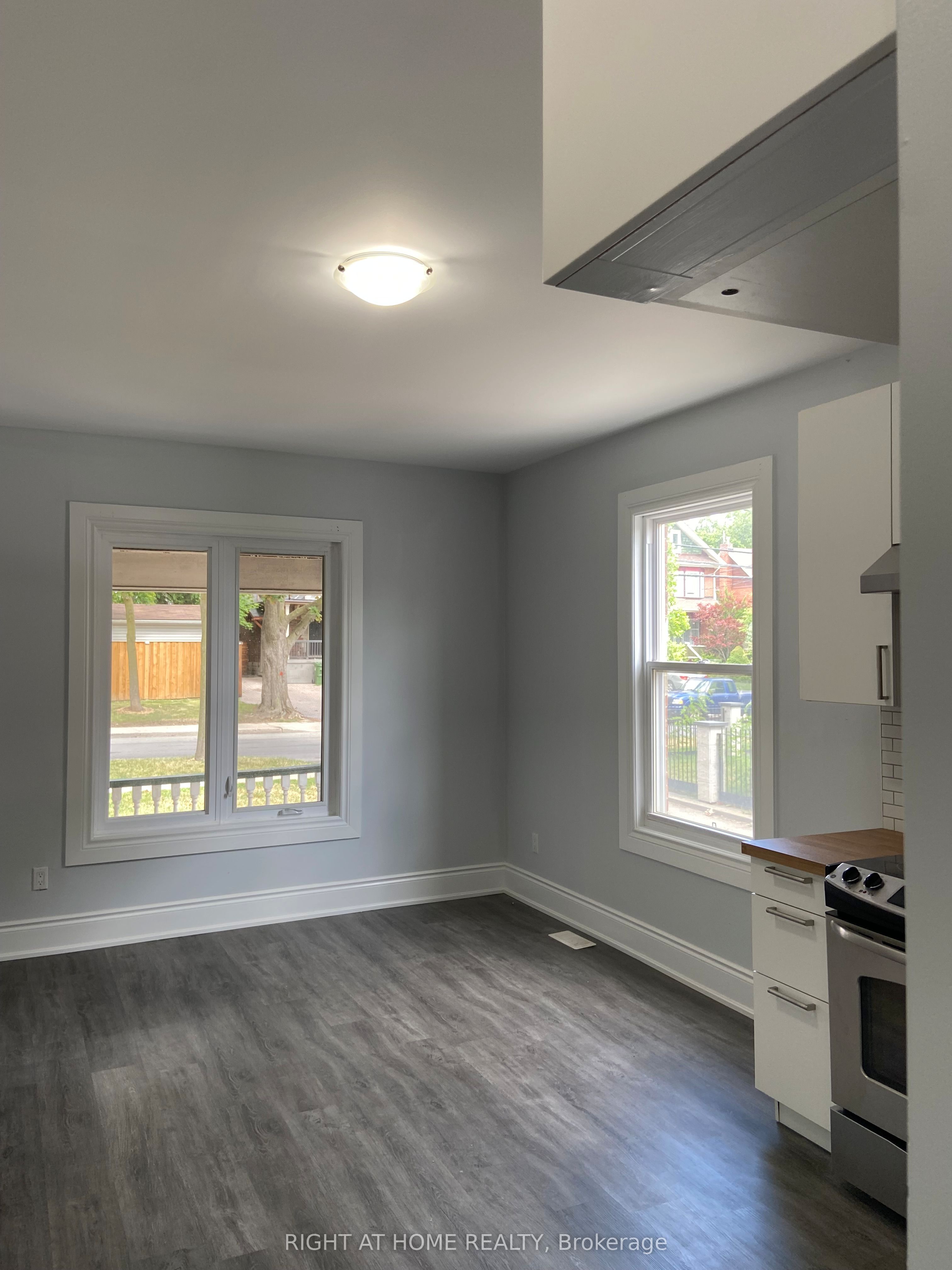 MLS #W12405707 image #2