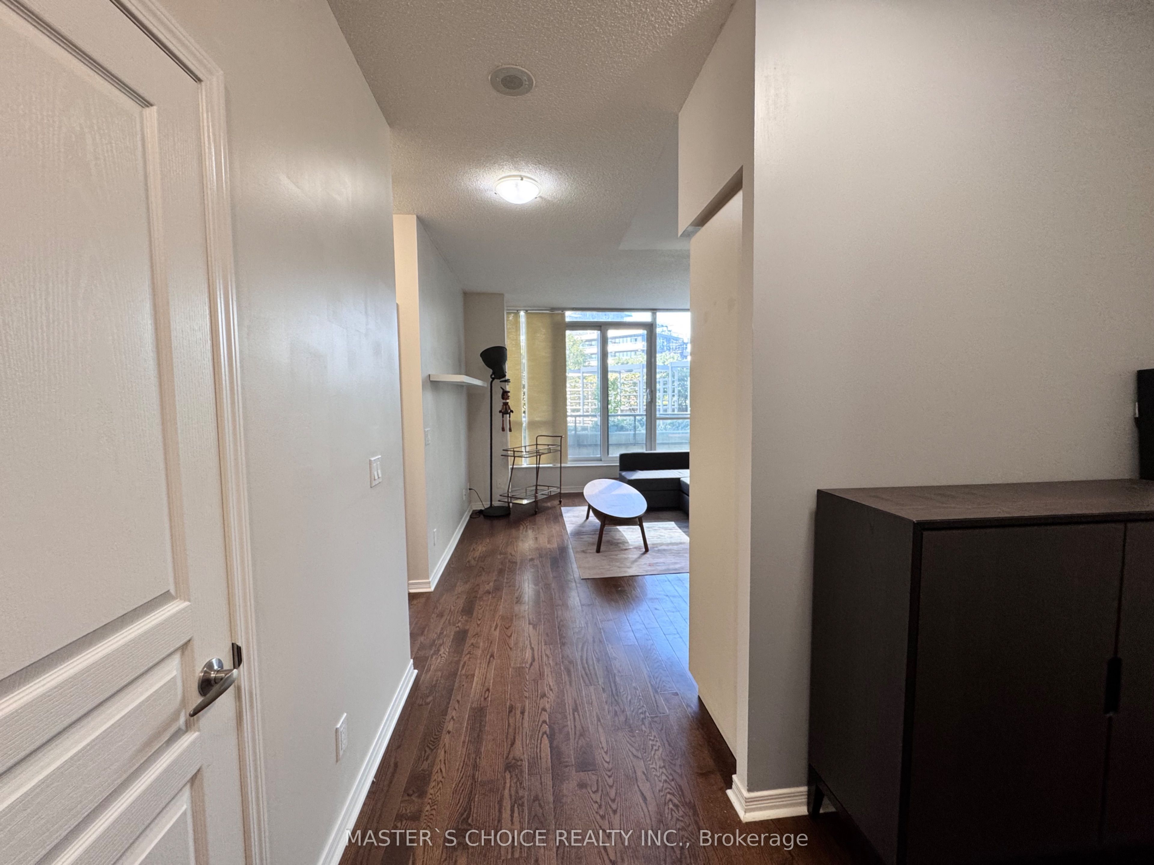 MLS #W12405709 image #11