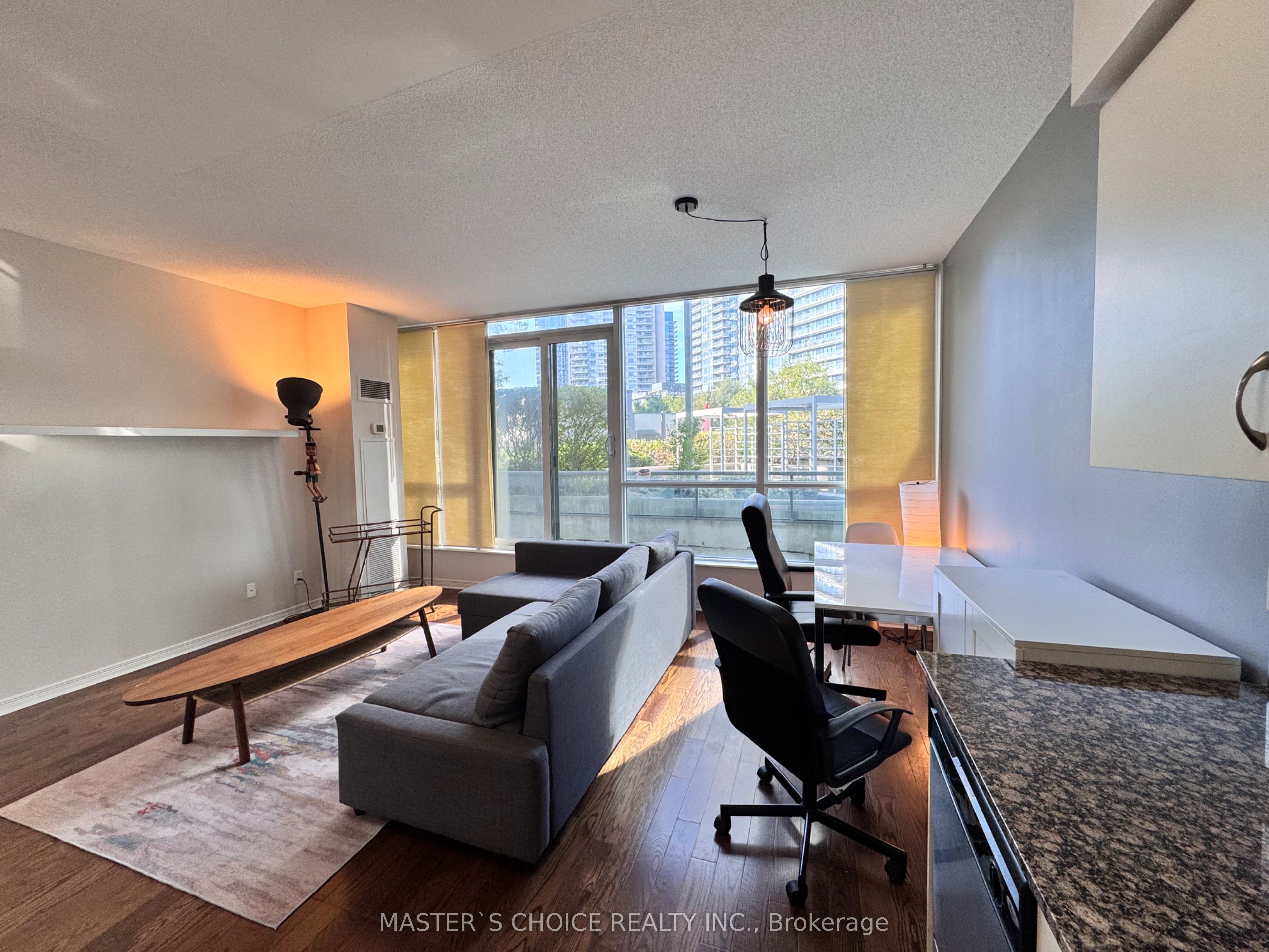 MLS #W12405709 image #6