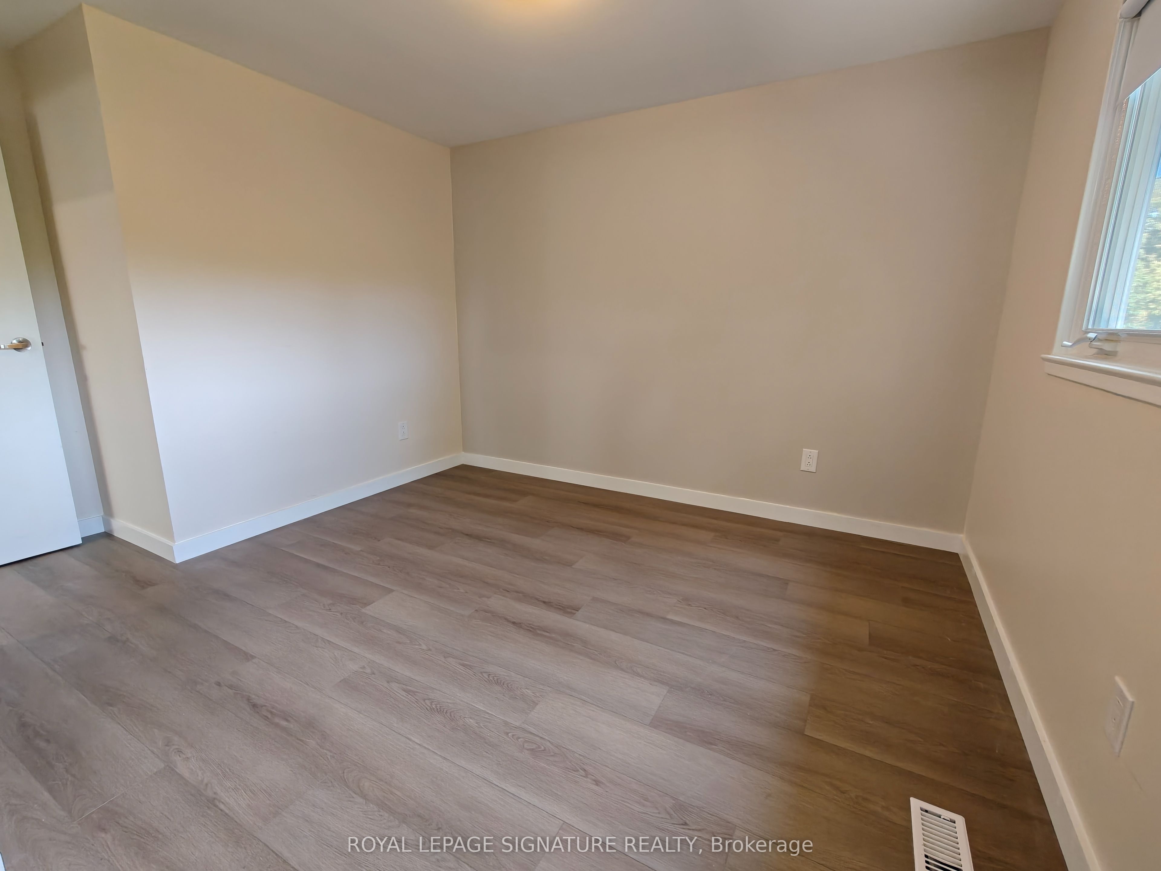 MLS #W12406025 image #17