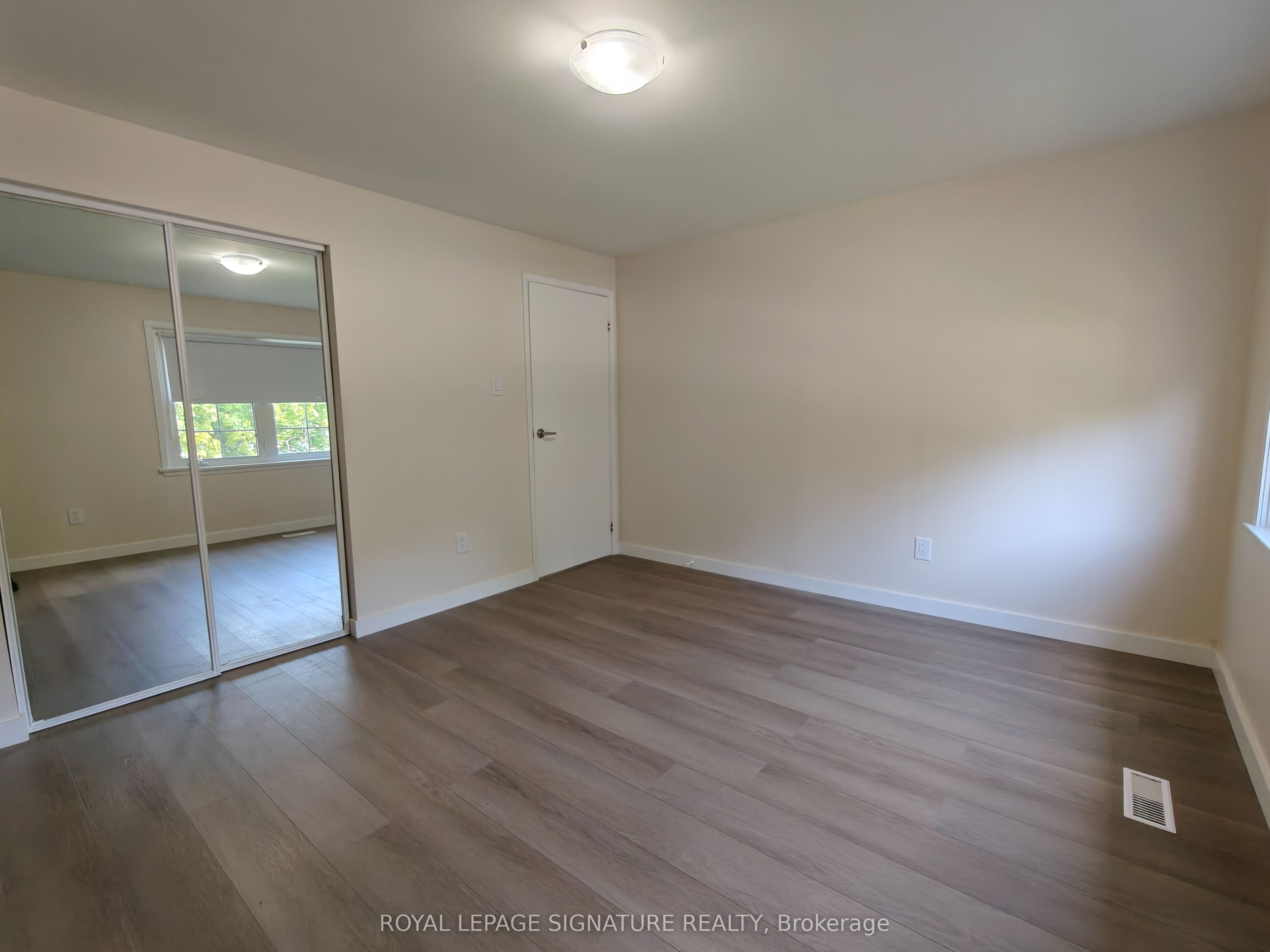 MLS #W12406025 image #6