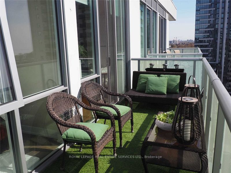 MLS #W12406159 image #10