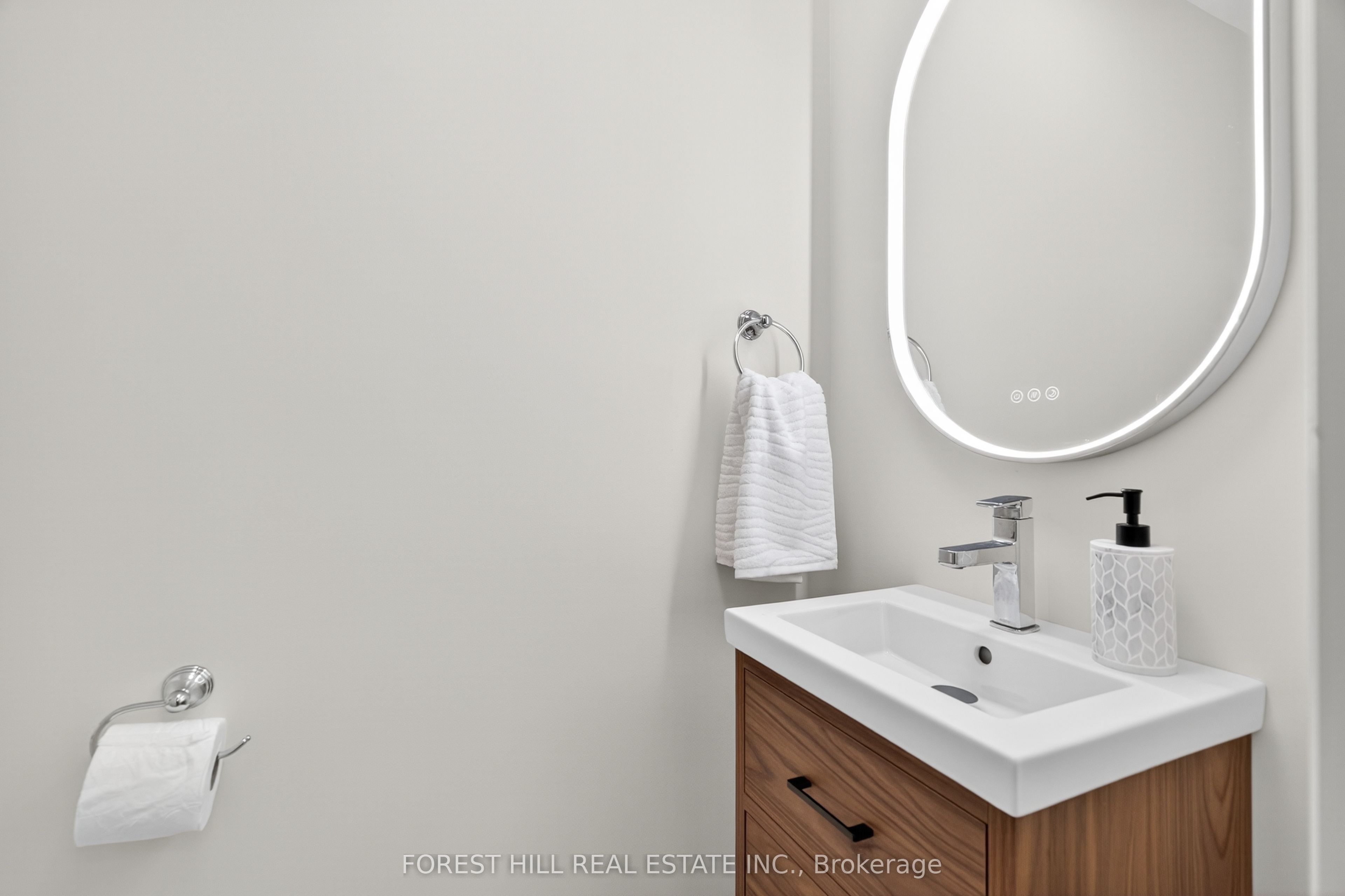 MLS #W12406430 image #12