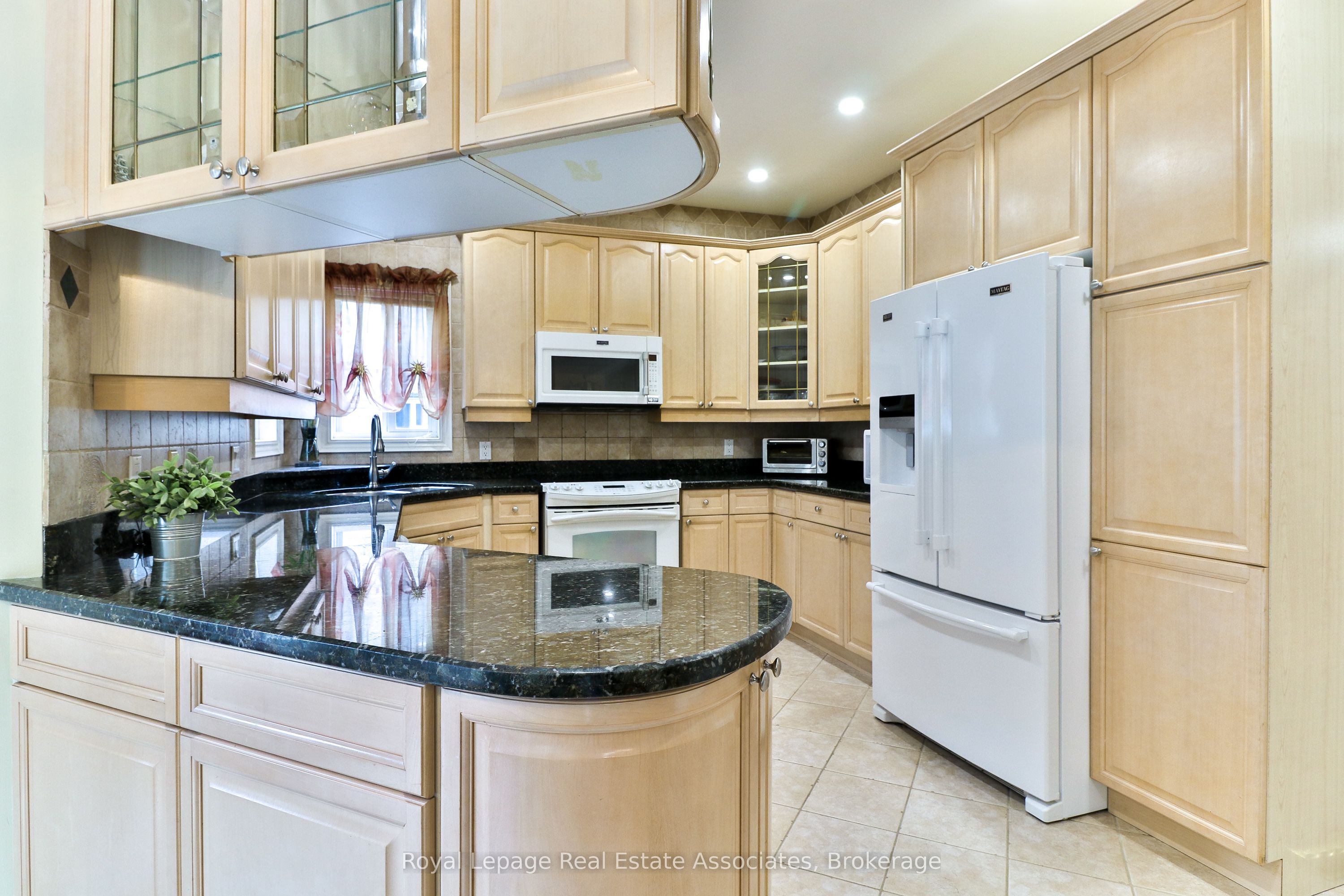 MLS #W12406537 image #10