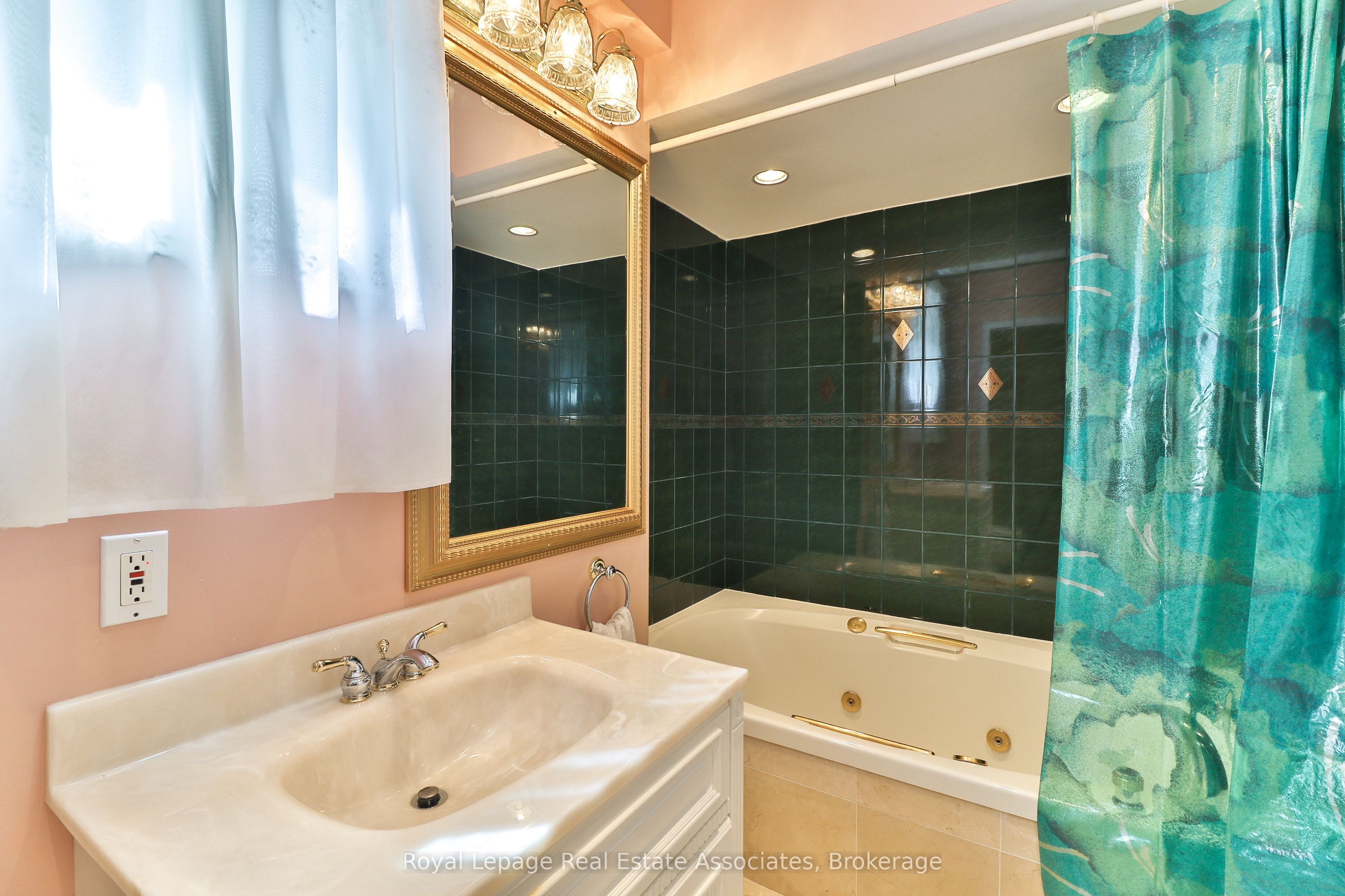 MLS #W12406537 image #22