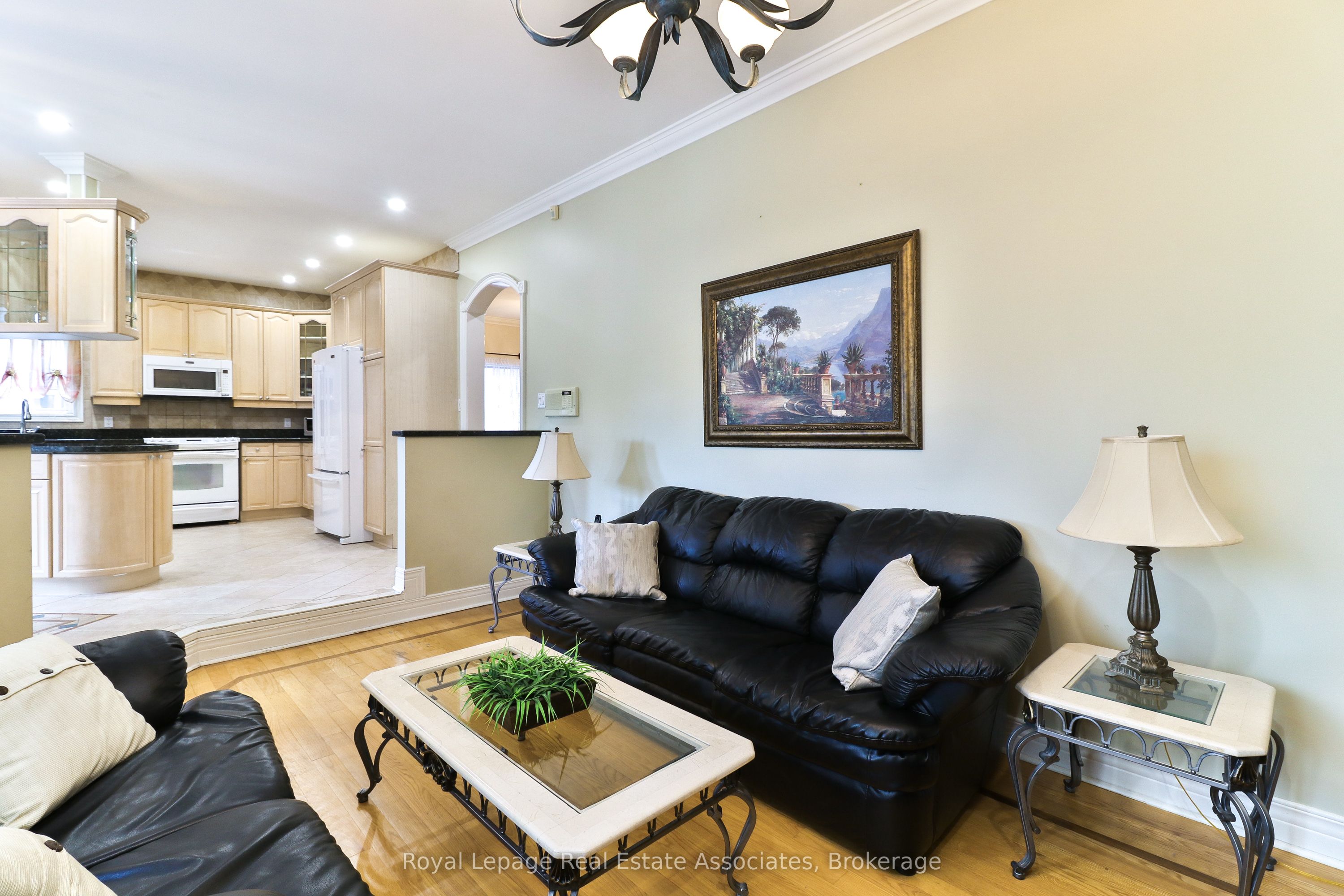 MLS #W12406537 image #5