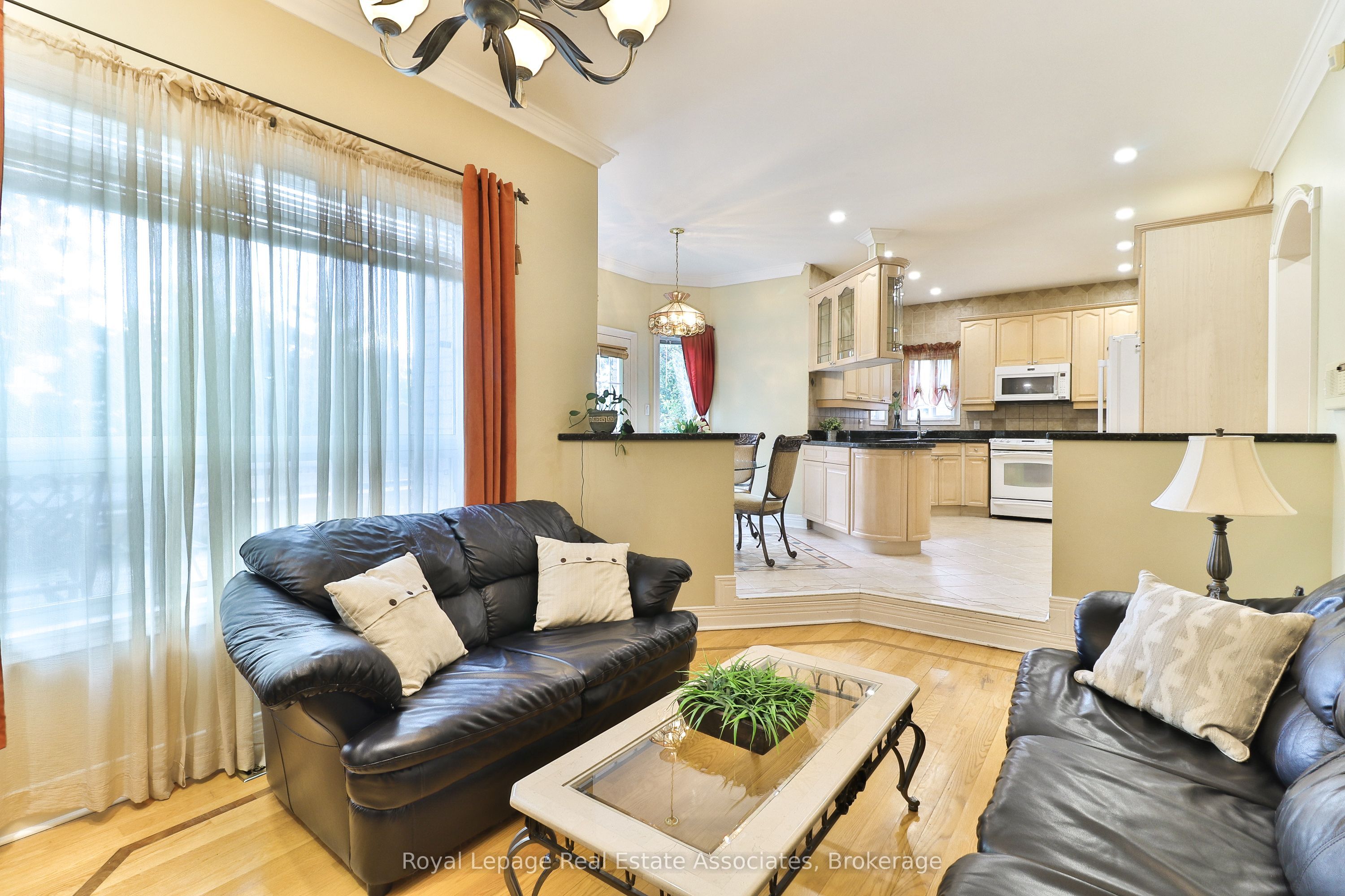 MLS #W12406537 image #6