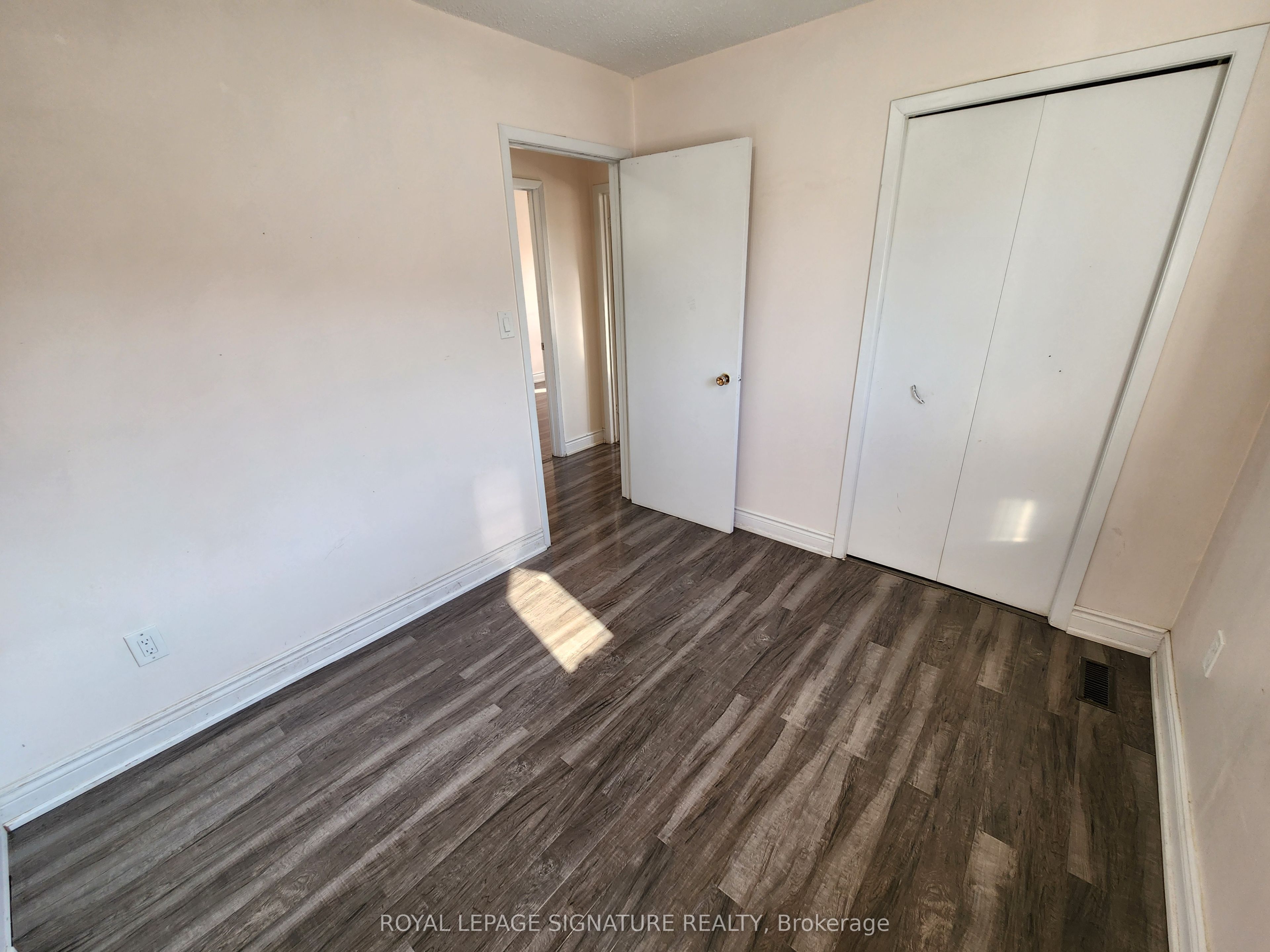 MLS #W12406699 image #16