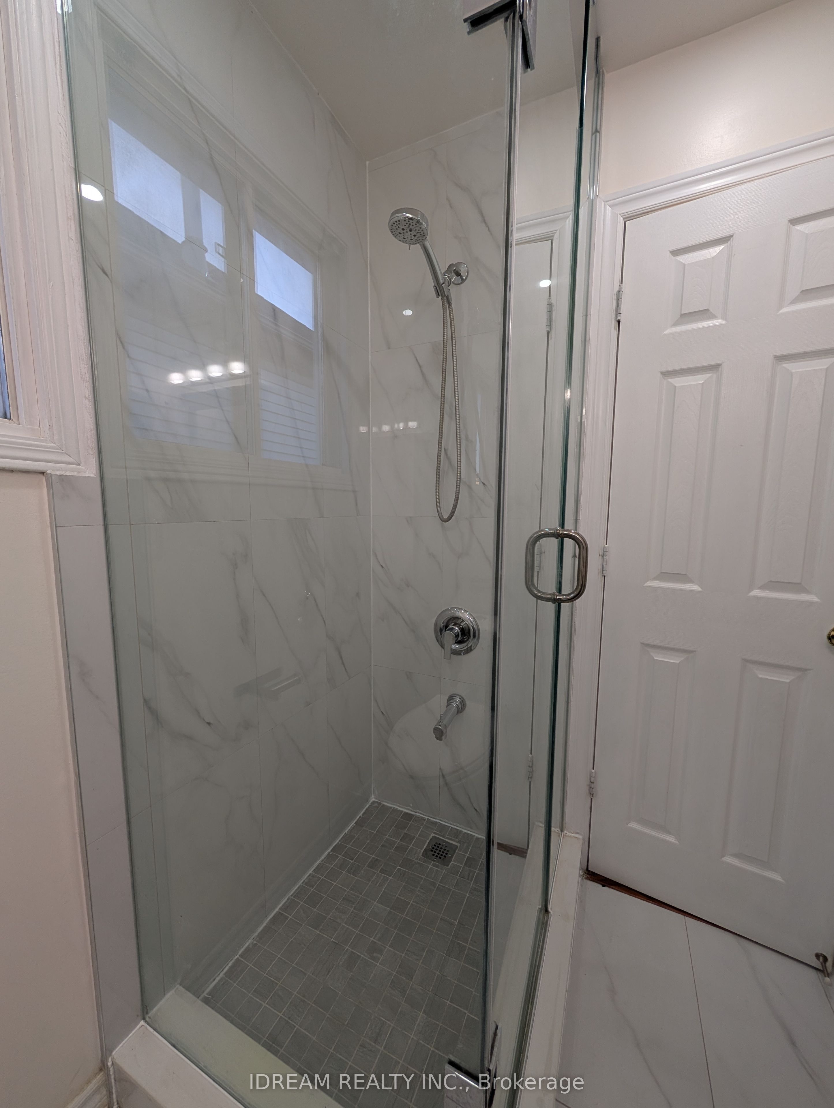 MLS #W12406887 image #19