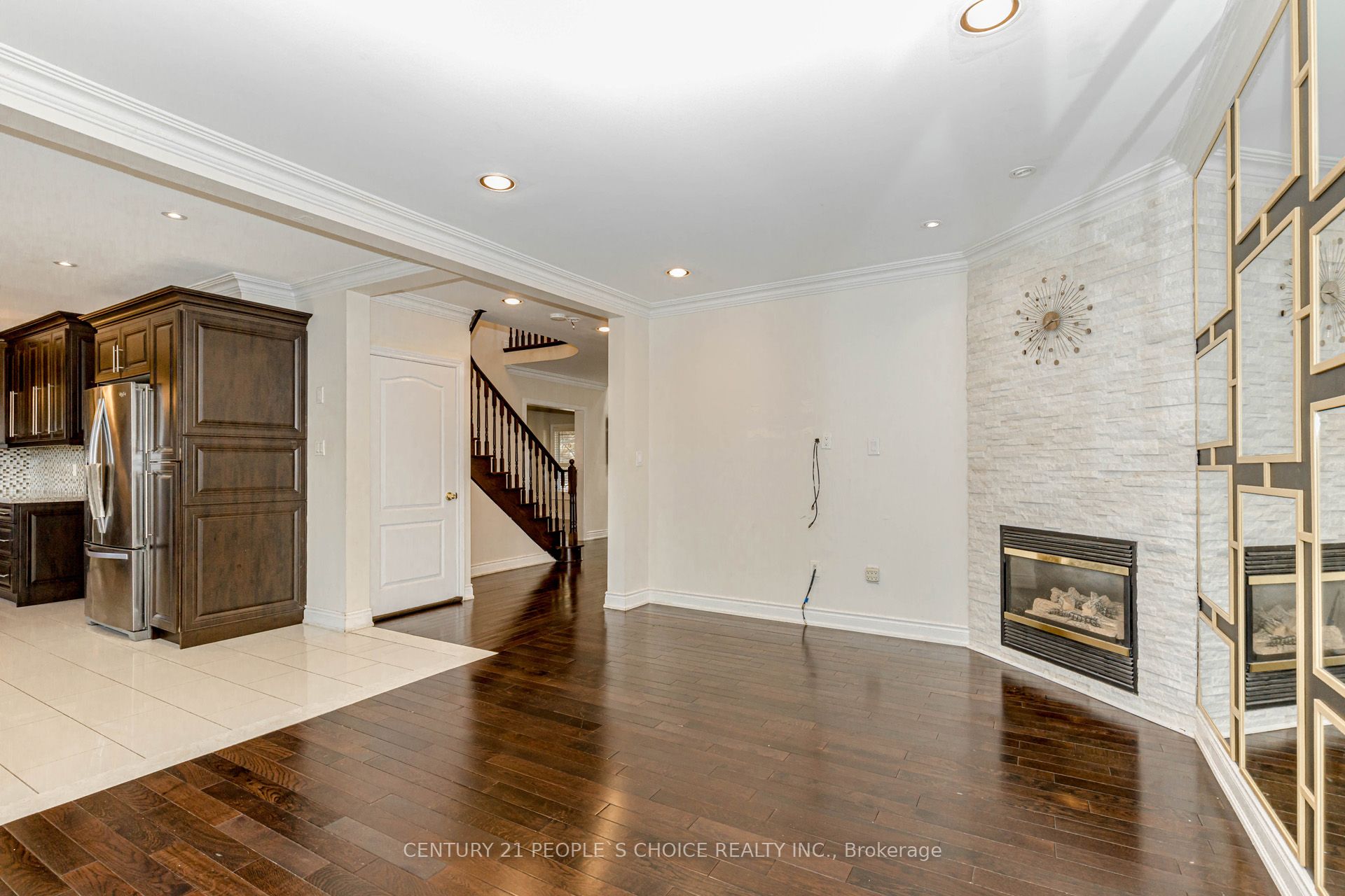 MLS #W12406952 image #12