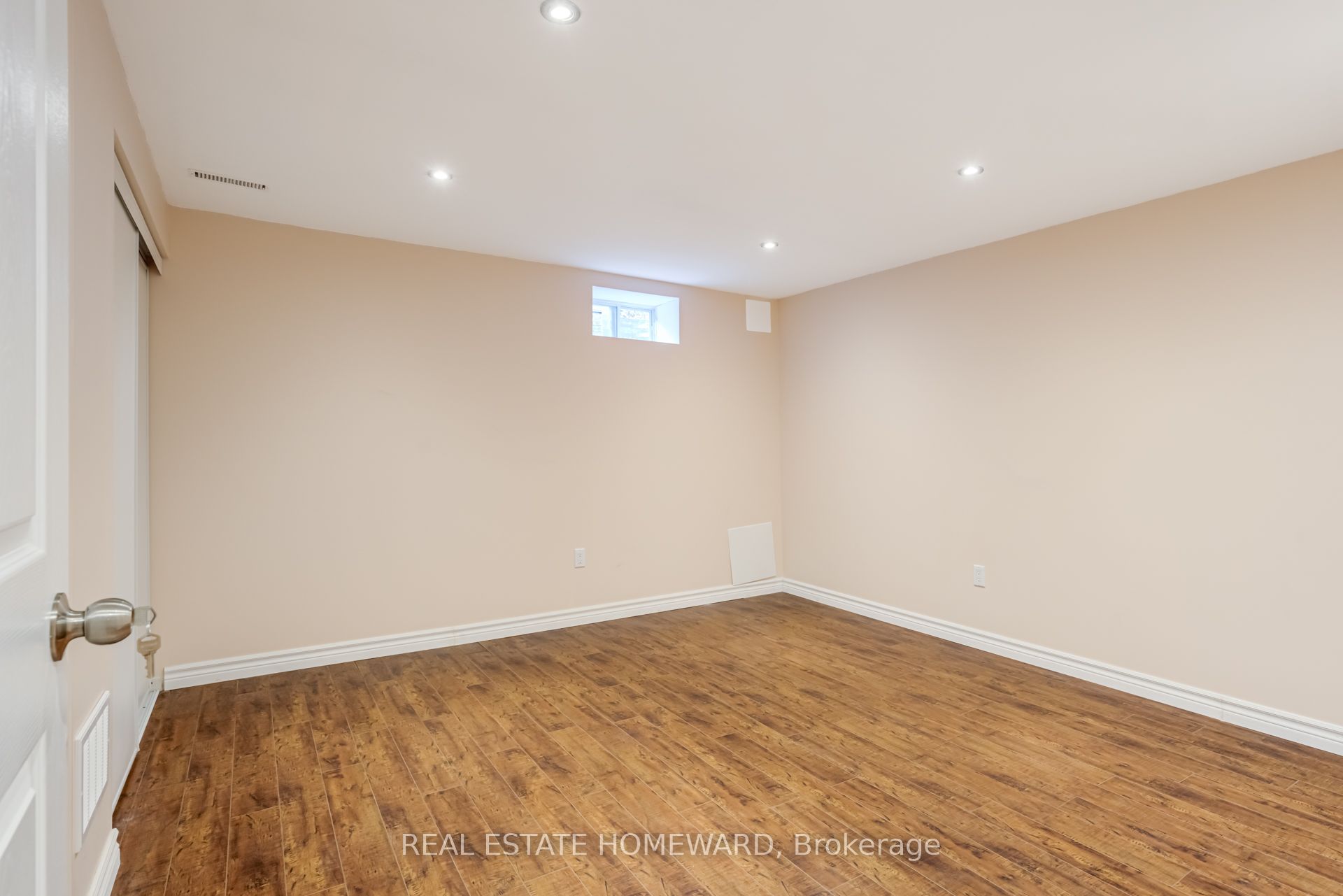 MLS #W12407016 image #27