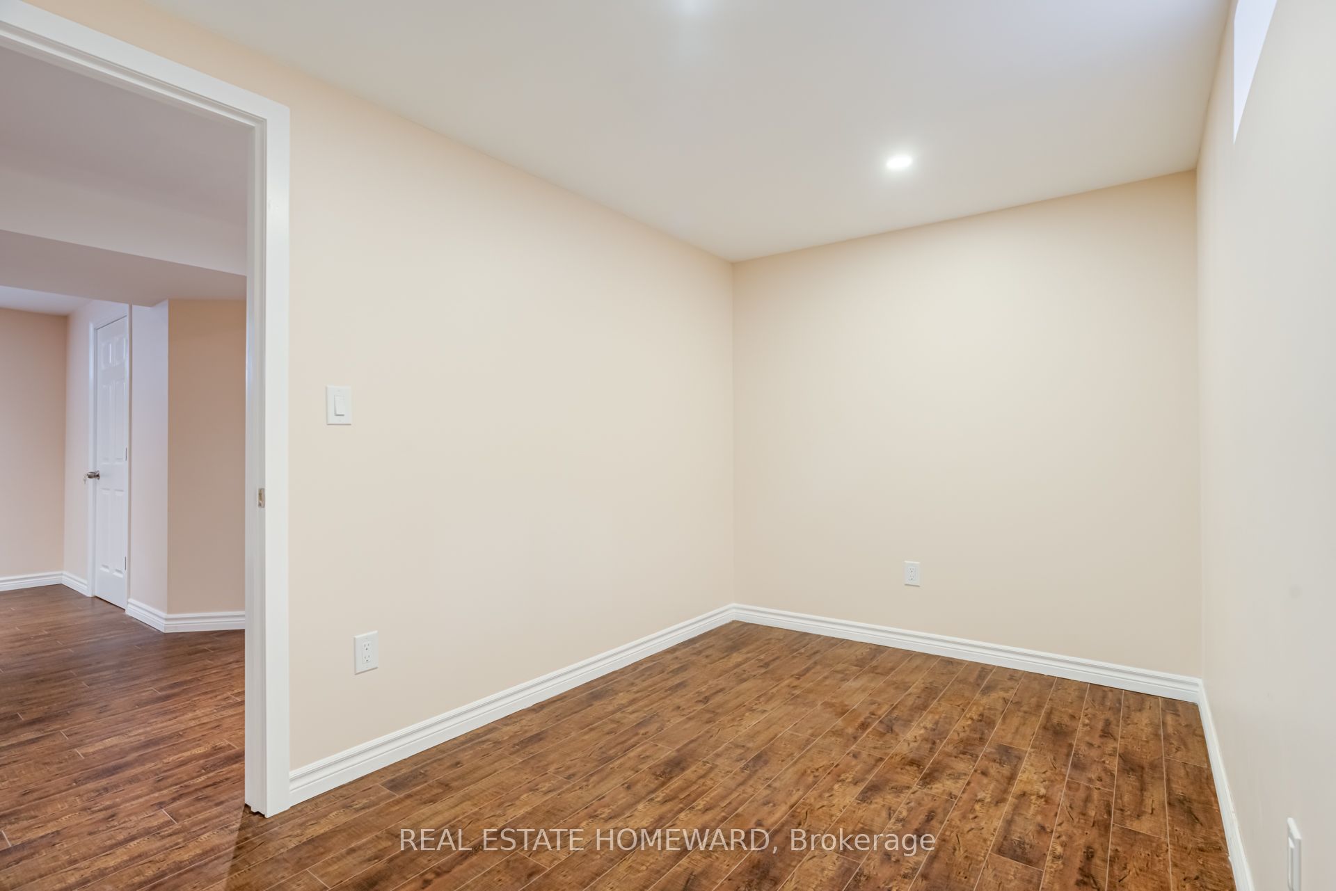 MLS #W12407016 image #32