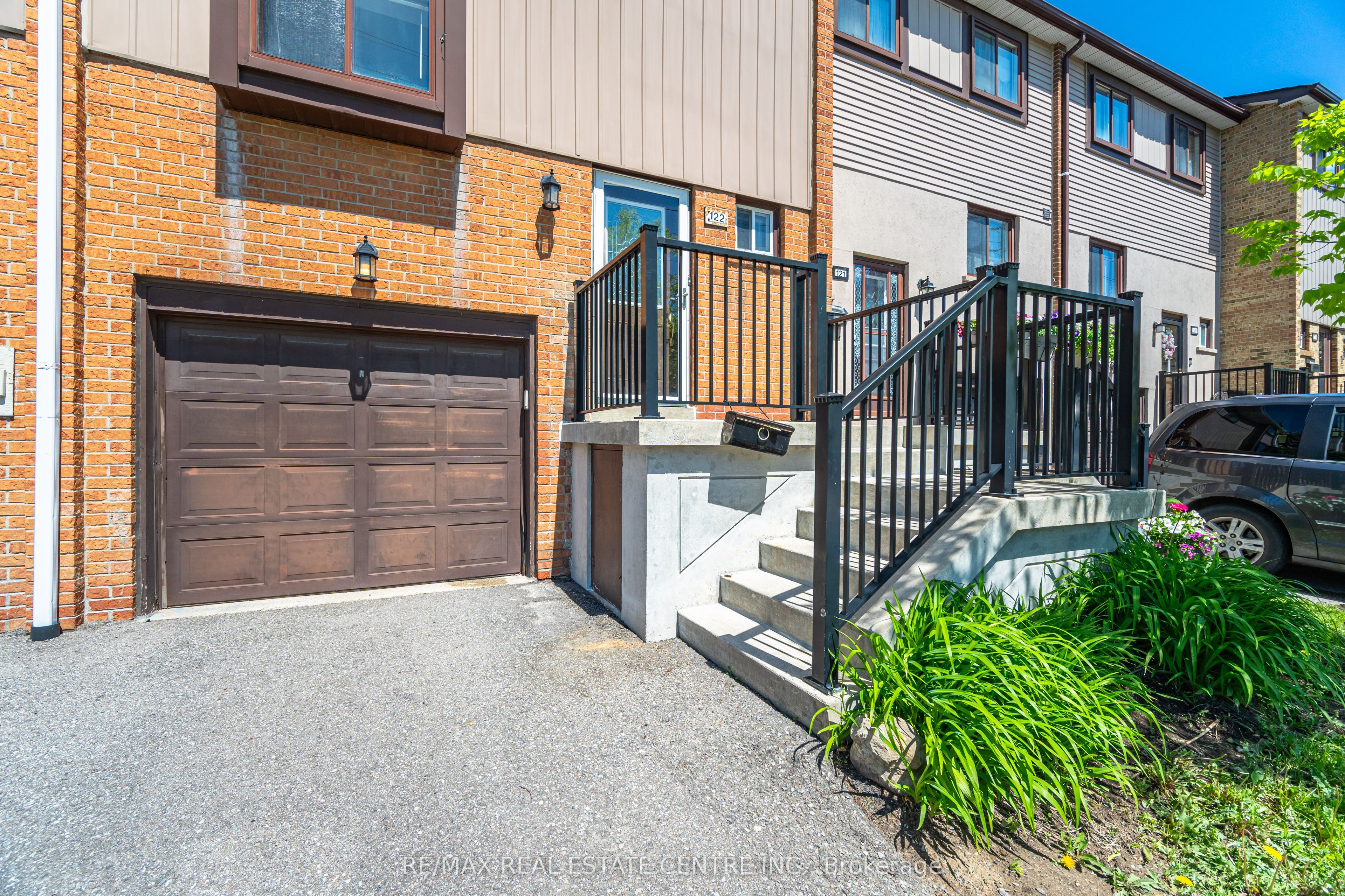 MLS #W12407201 image #1