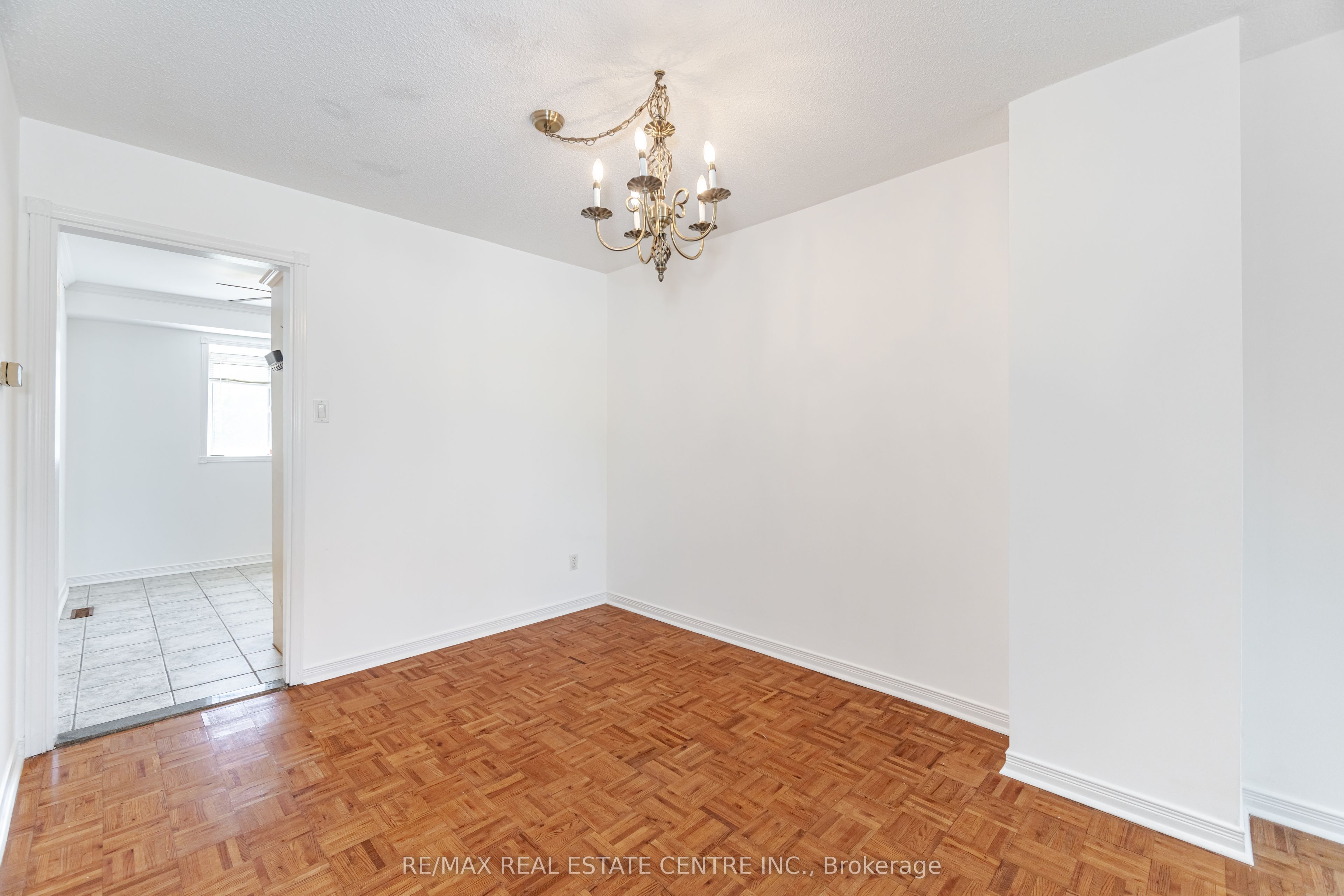 MLS #W12407201 image #11