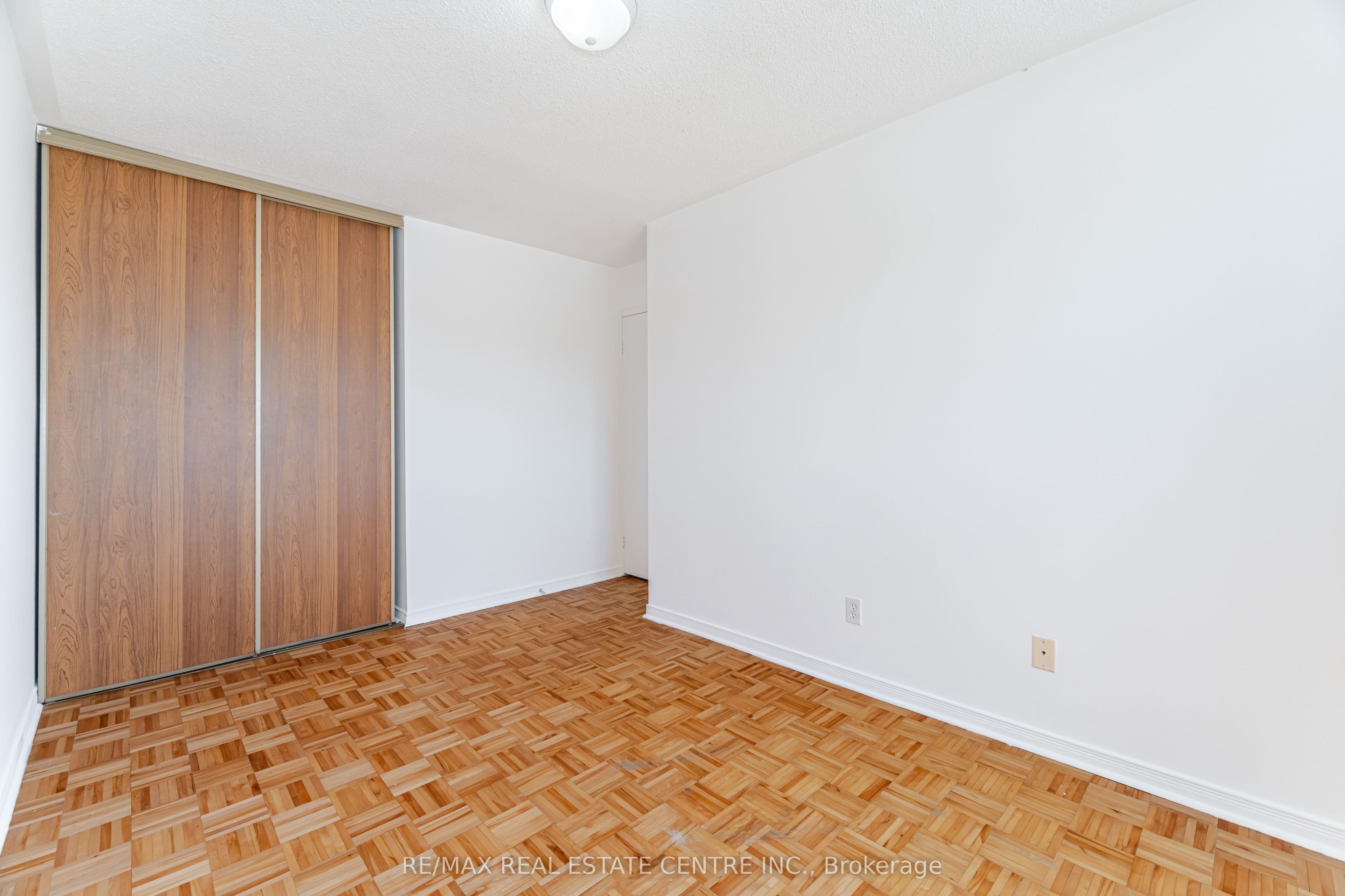 MLS #W12407201 image #26