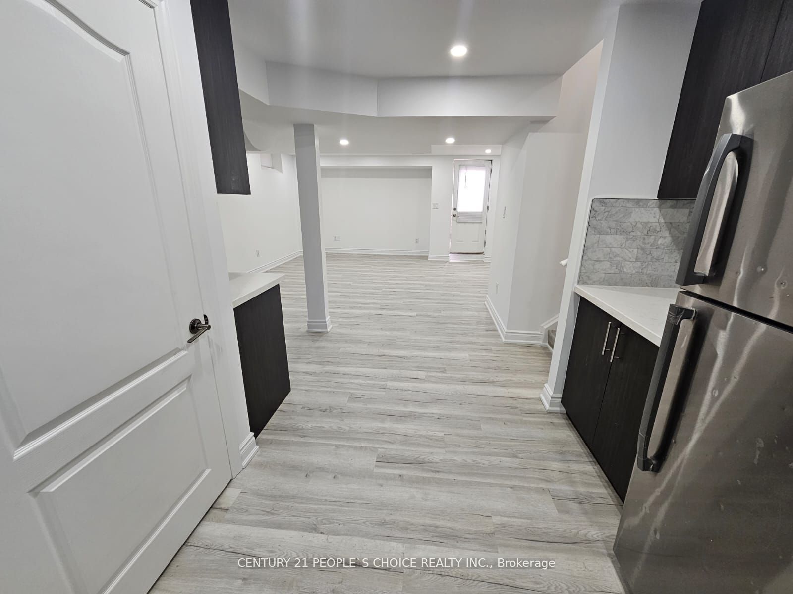 MLS #W12407289 image #1