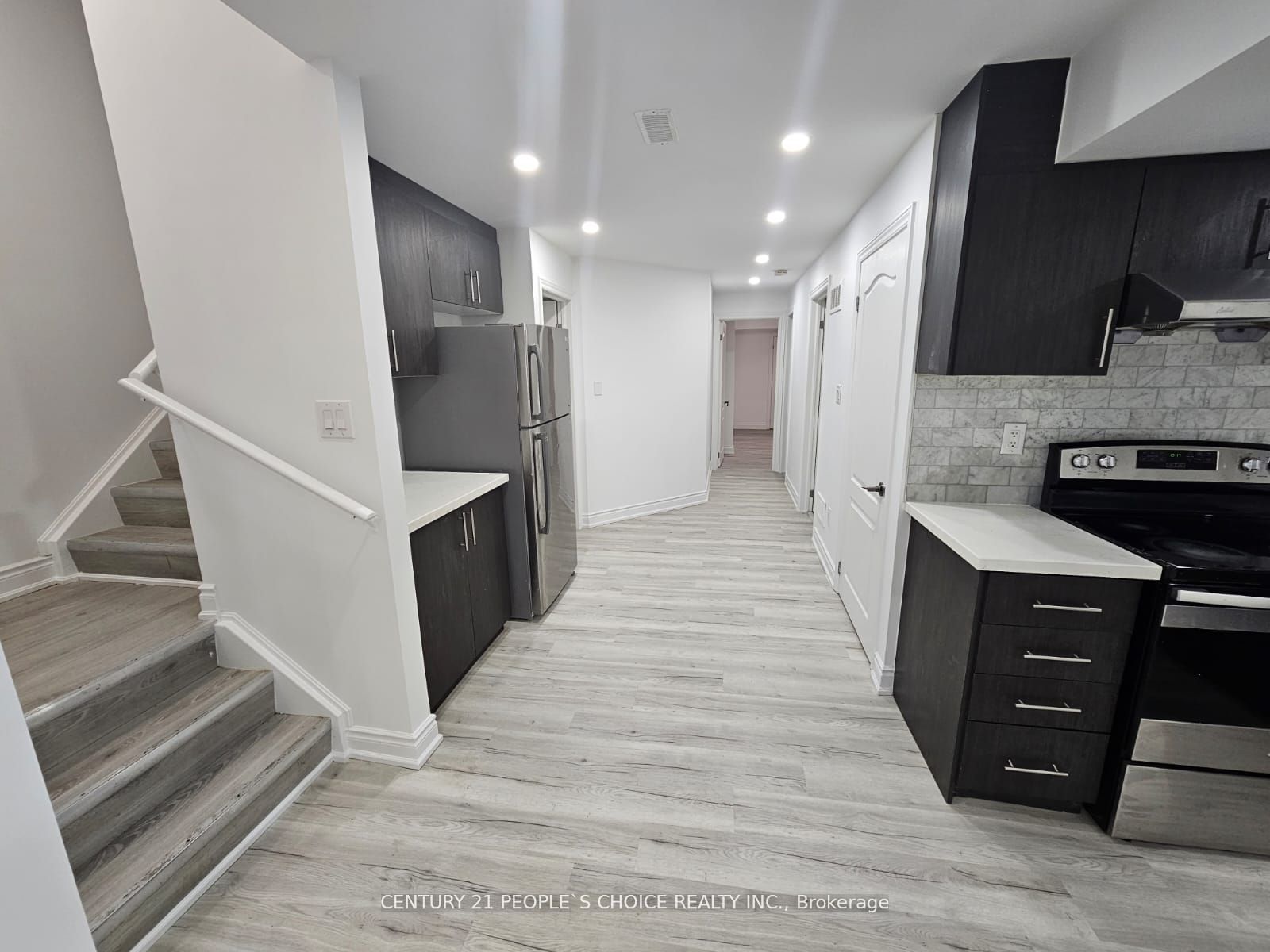 MLS #W12407289 image #2