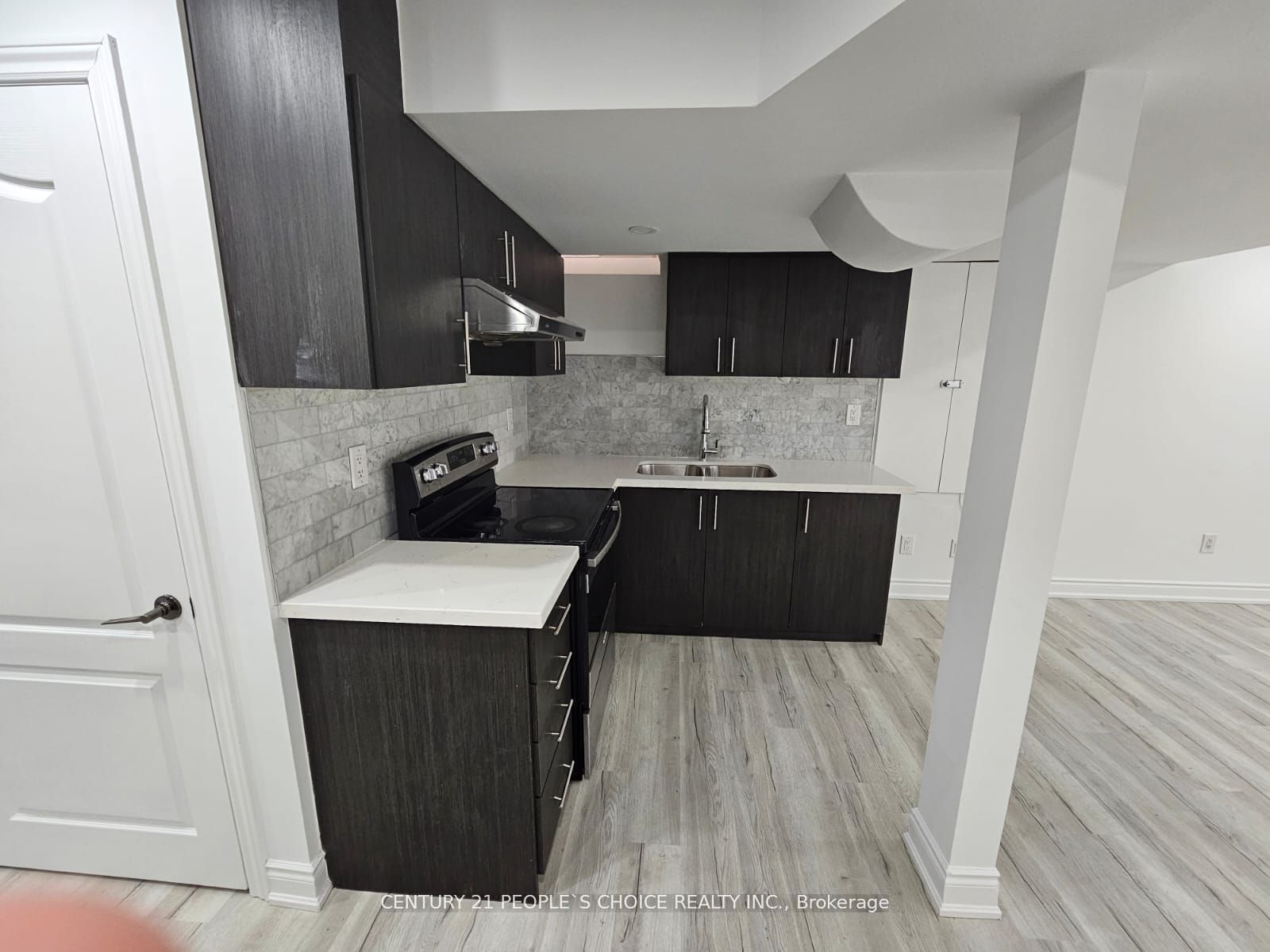 MLS #W12407289 image #6