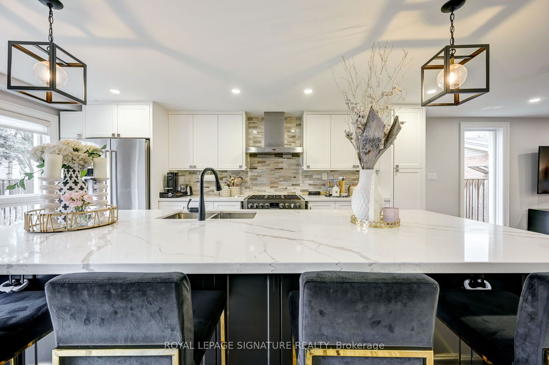 MLS #W12407301 image #11