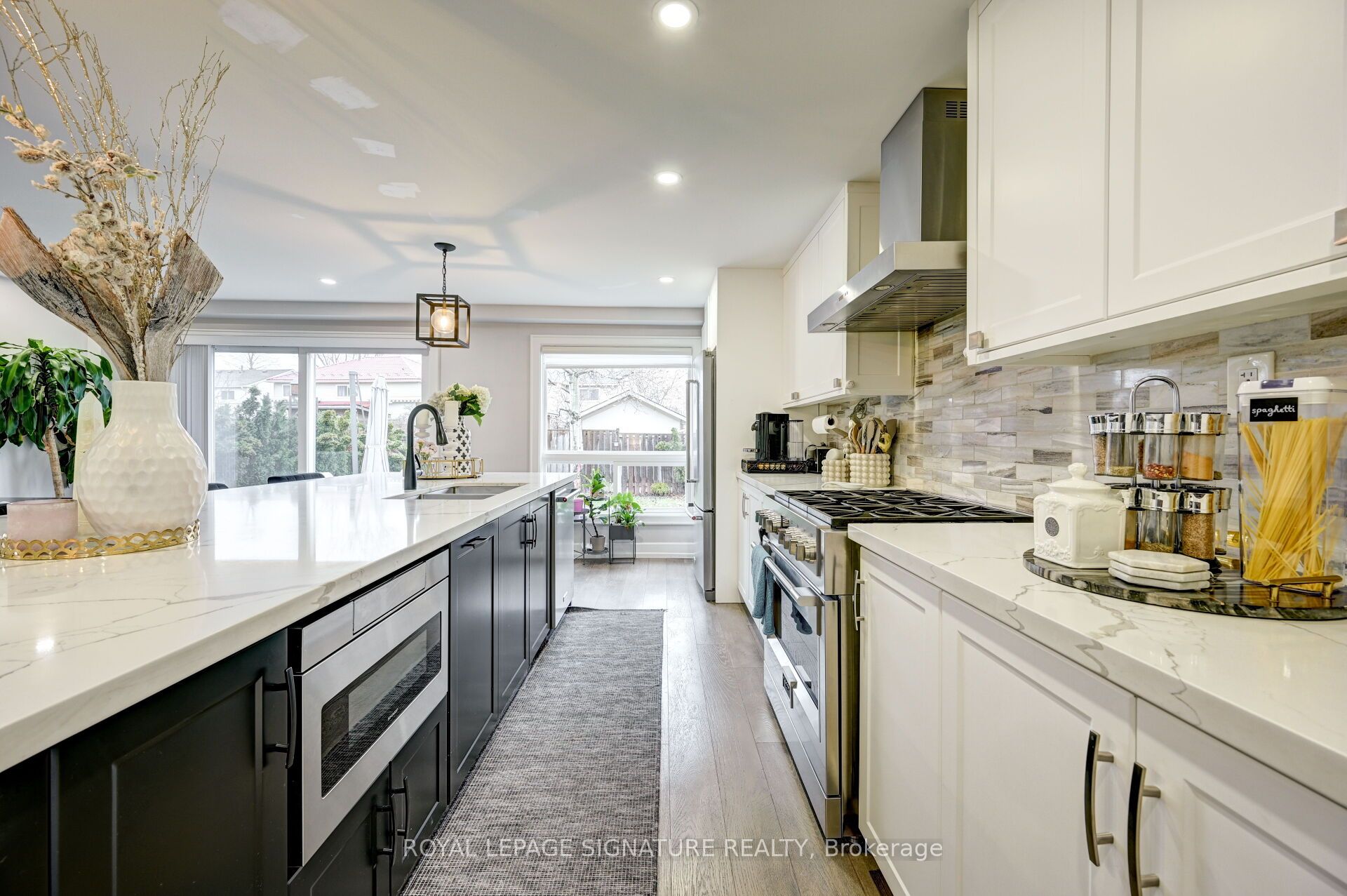 MLS #W12407301 image #13