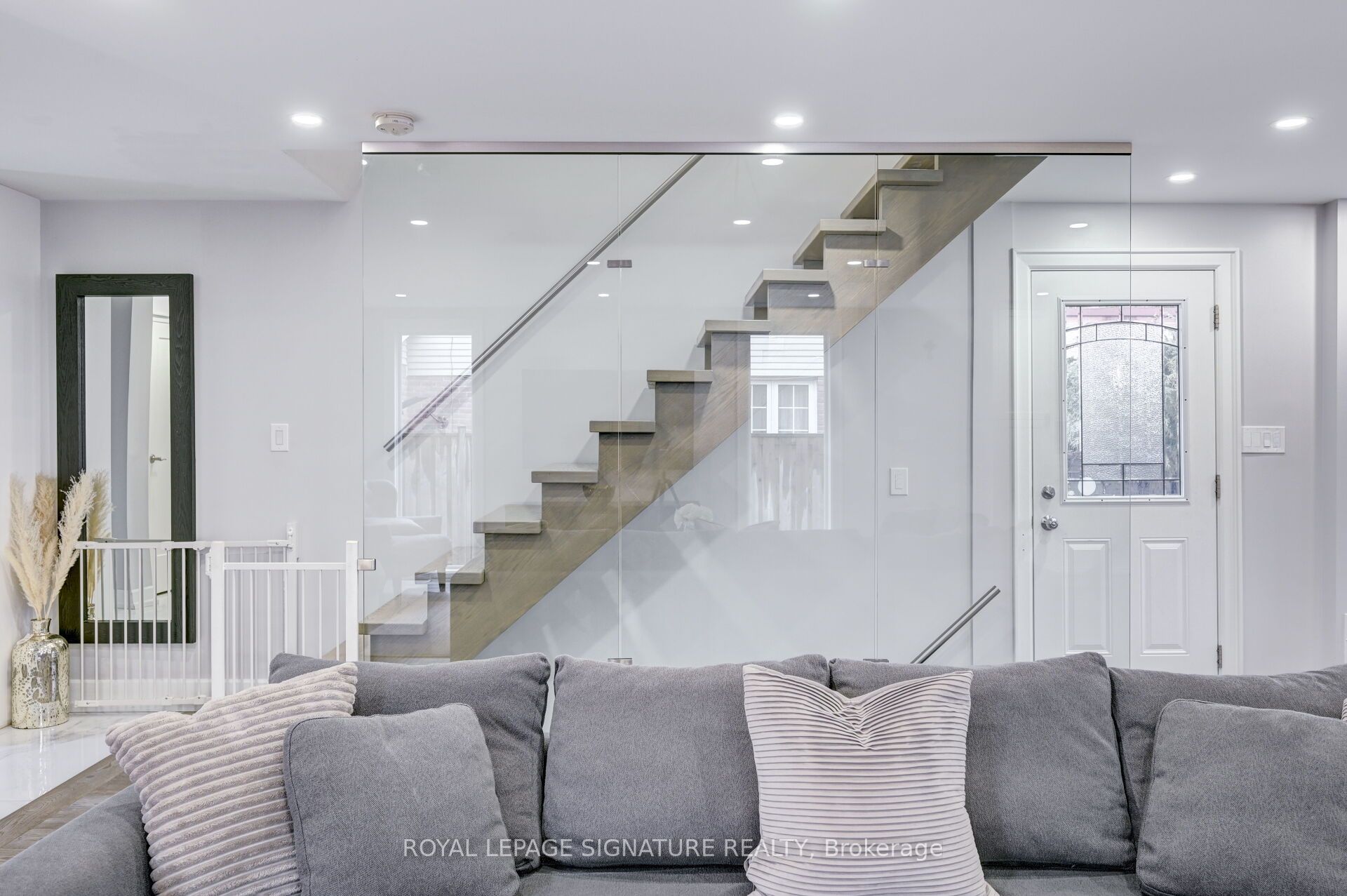 MLS #W12407301 image #21