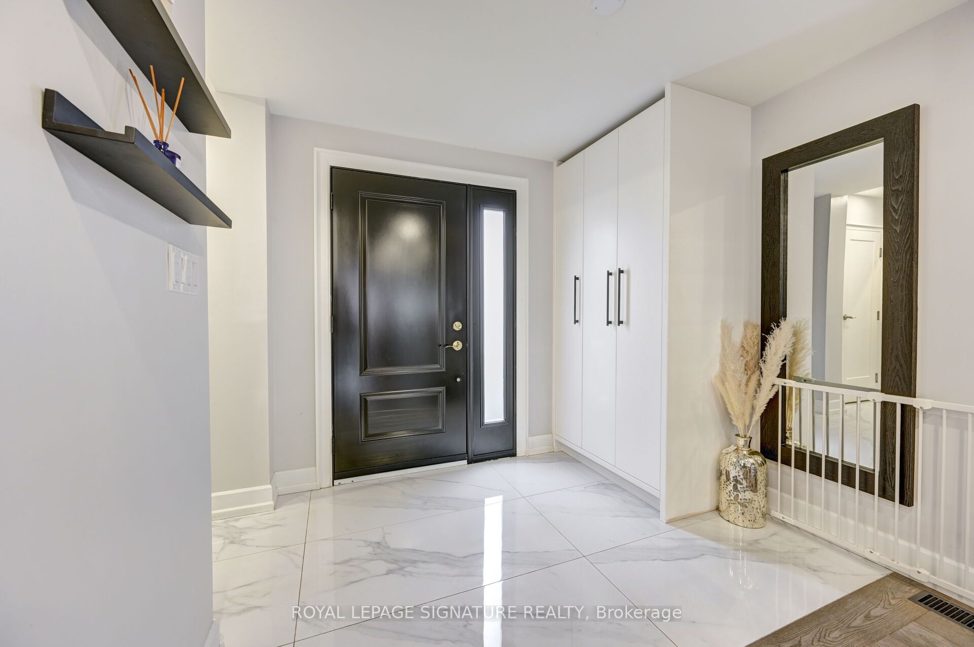 MLS #W12407301 image #3