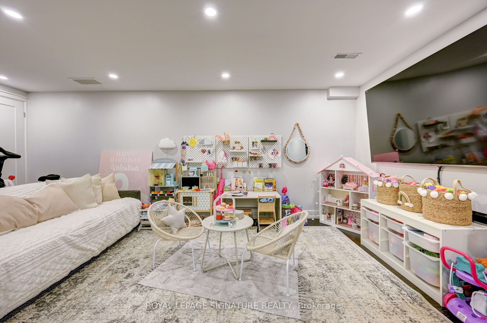 MLS #W12407301 image #35