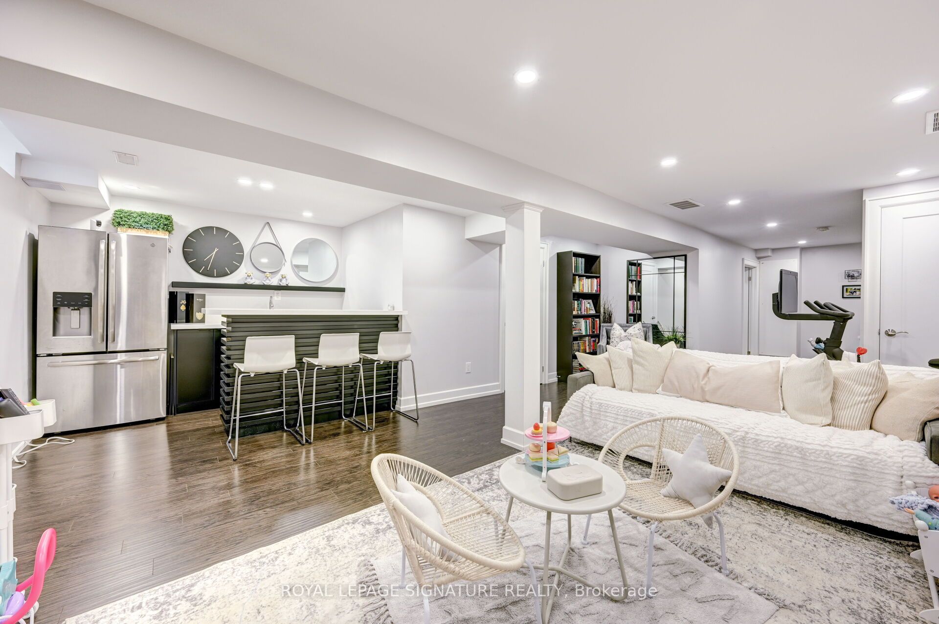 MLS #W12407301 image #37