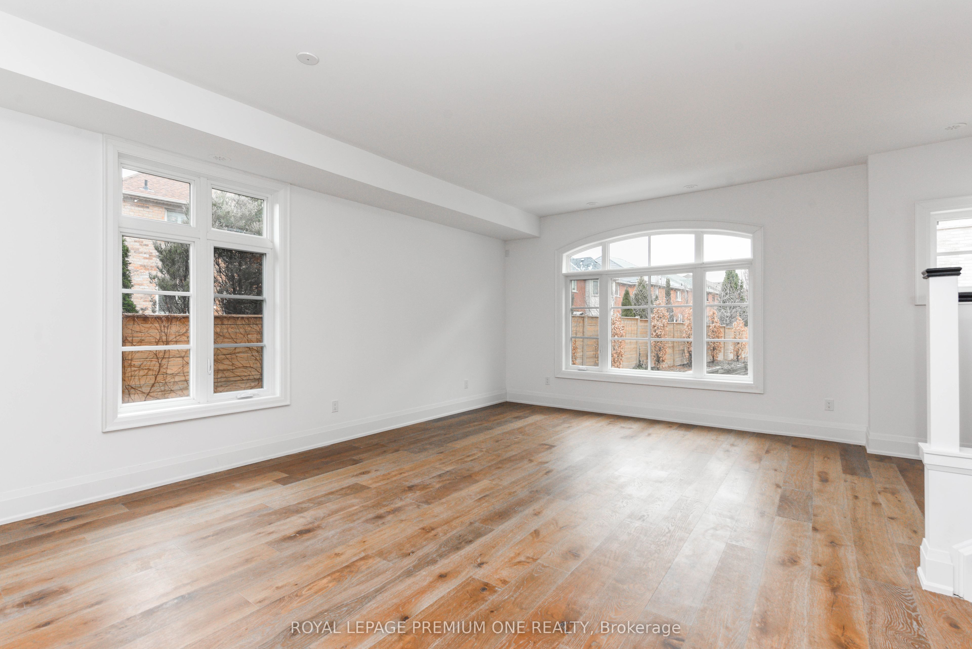 MLS #W12407448 image #15