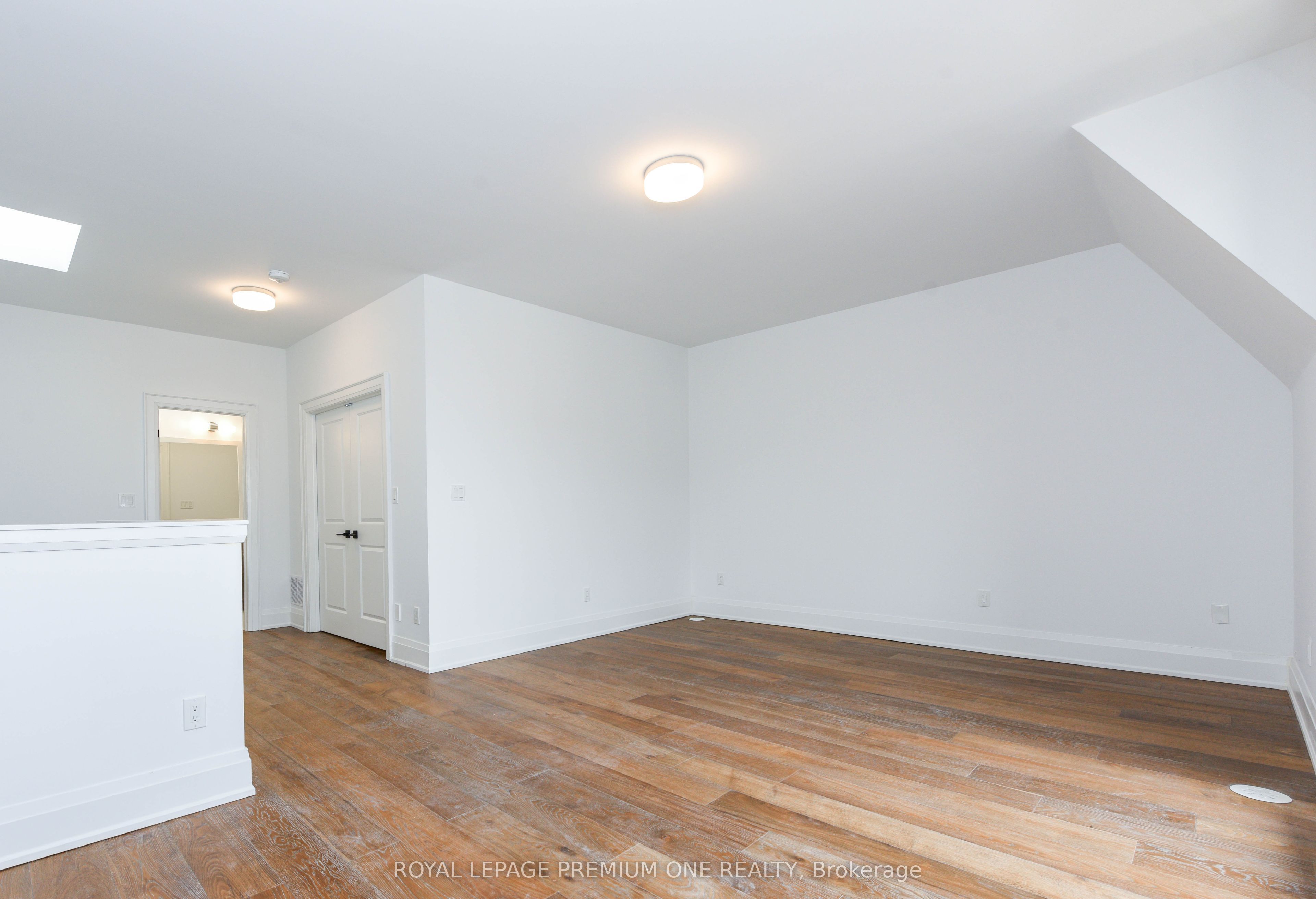 MLS #W12407448 image #25